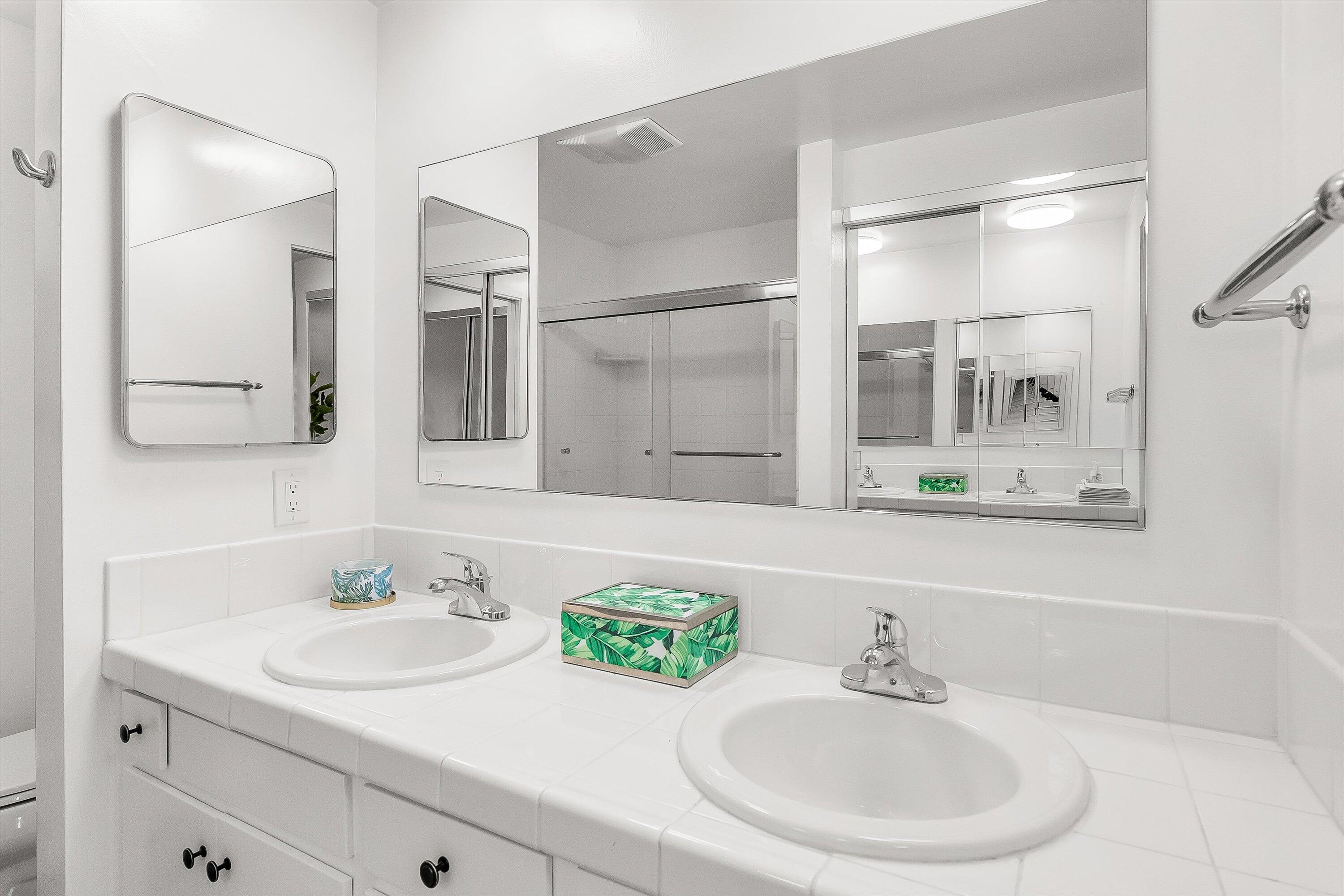 2727 Miradero Drive, 103