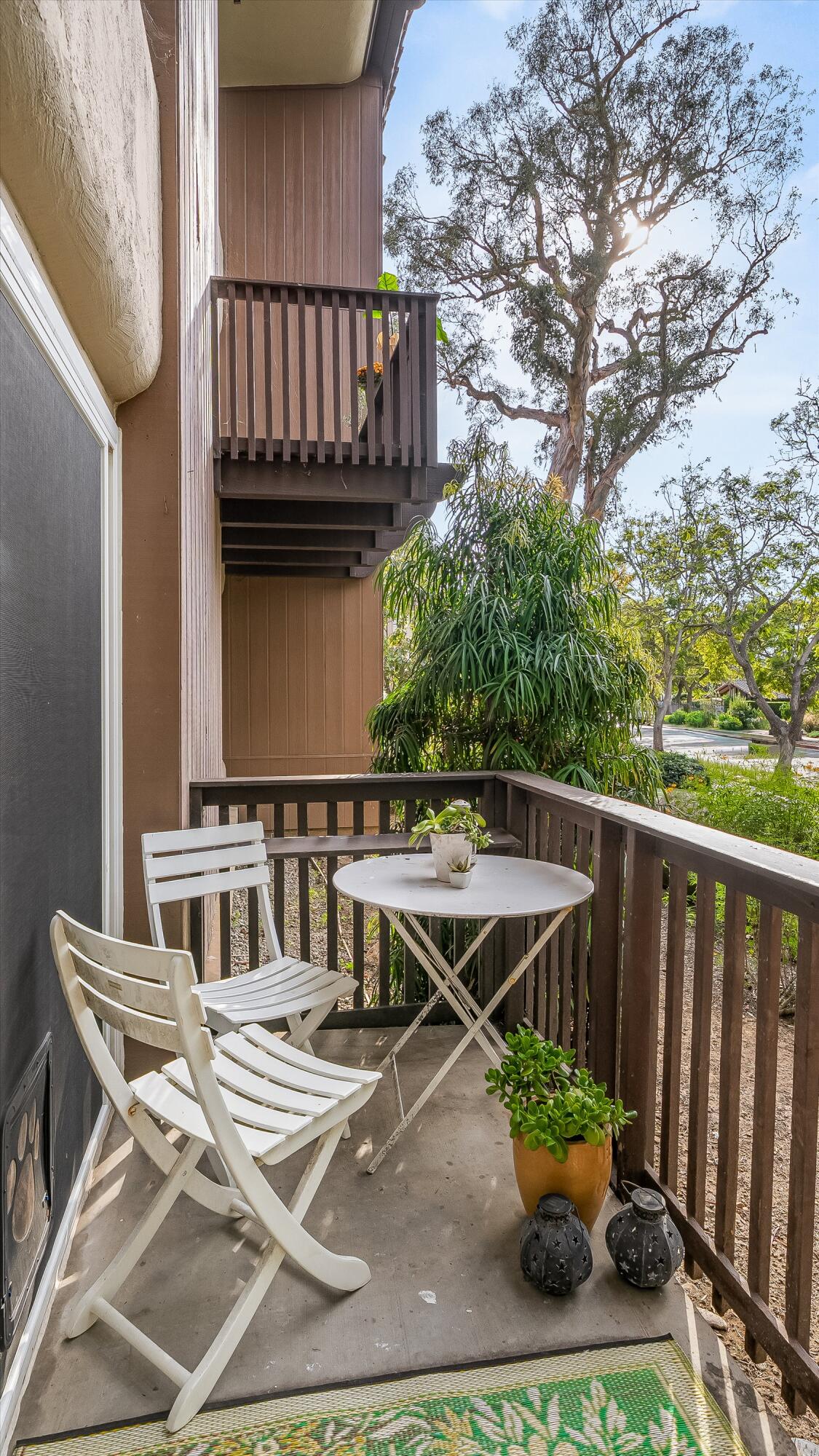 2727 Miradero Drive, 104