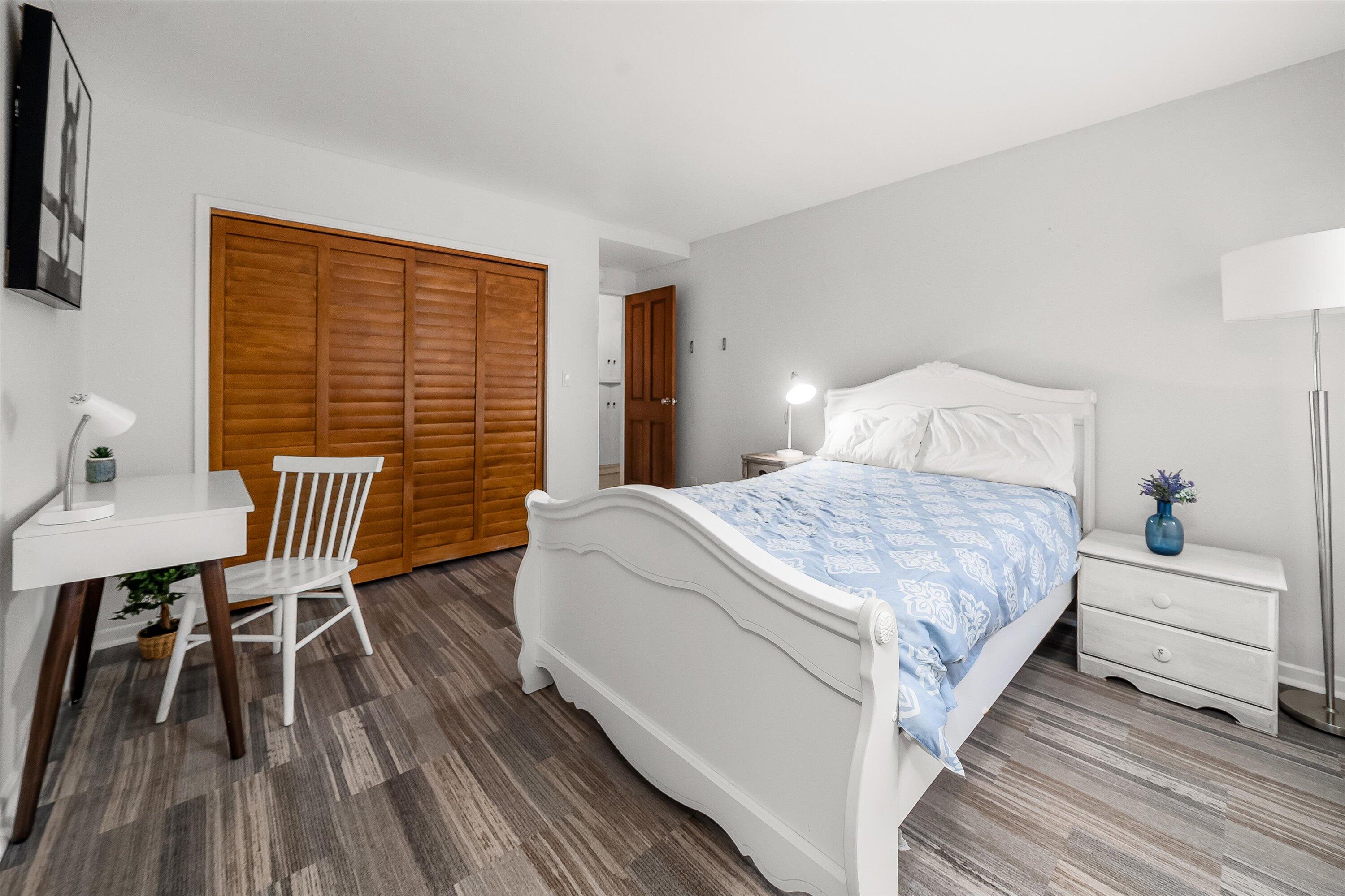 2727 Miradero Drive, 104