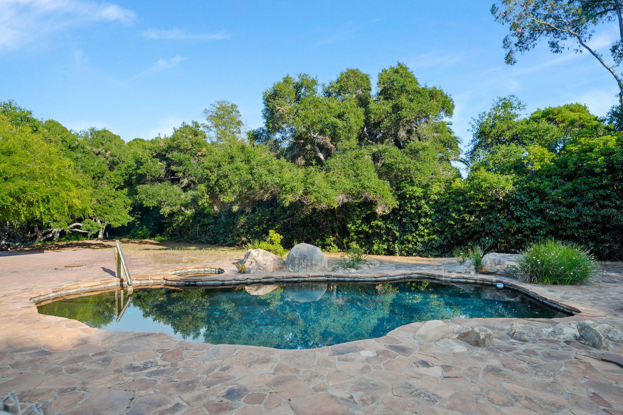 1445 School House Road