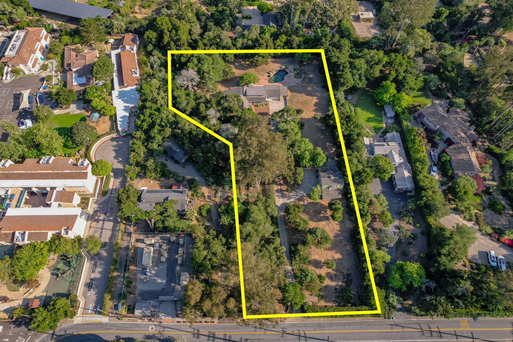 1445 School House Road