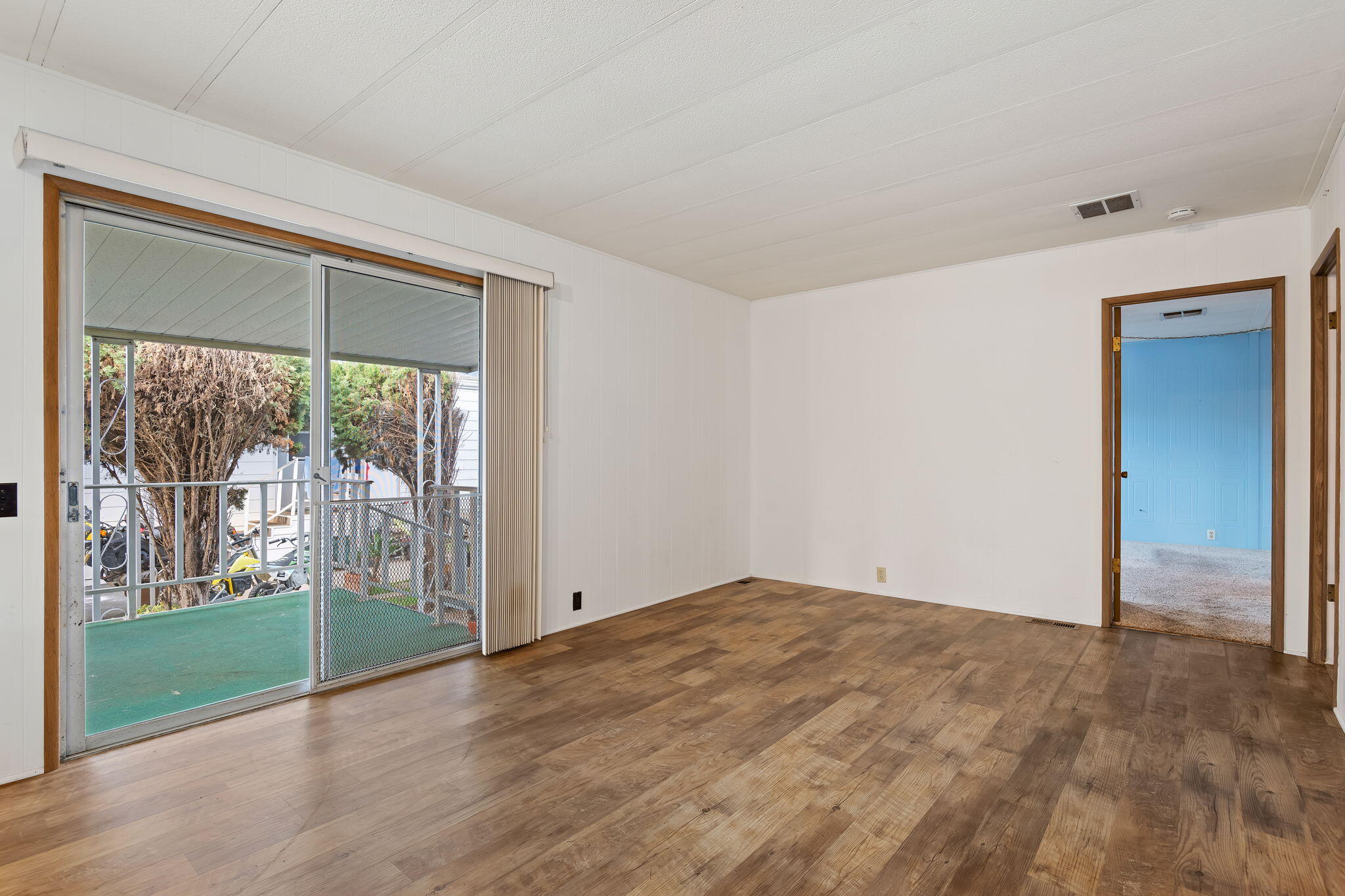 3950 Via Real, Spc 103