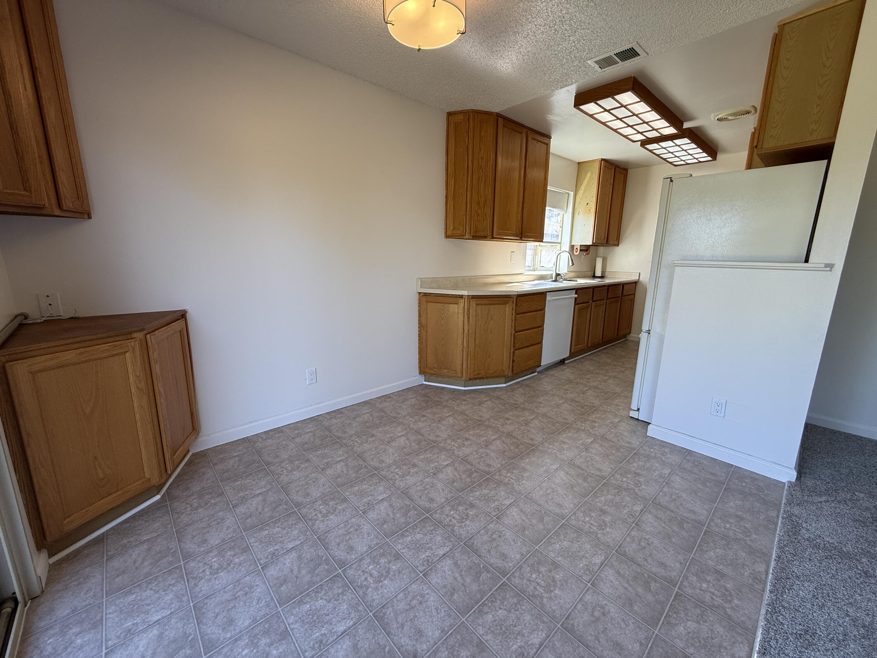 1309 W Willow Avenue