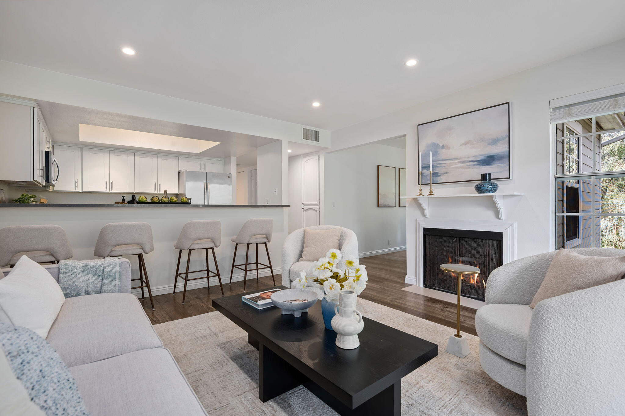 7634 Hollister Avenue 256