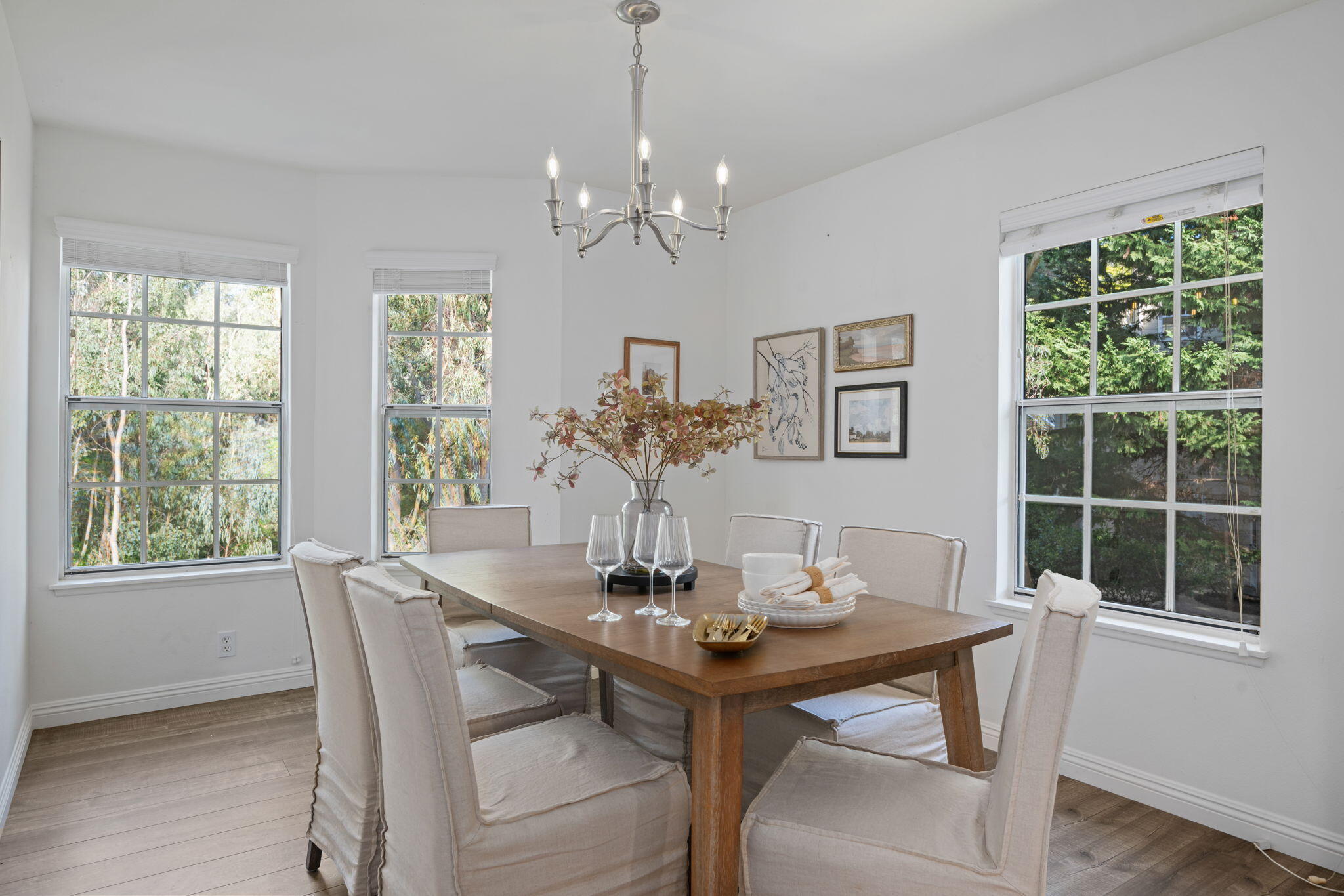 7634 Hollister Avenue 256