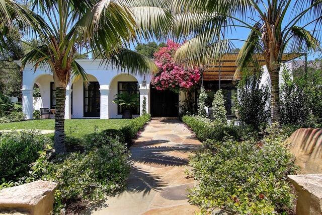 2084 Alisos Drive