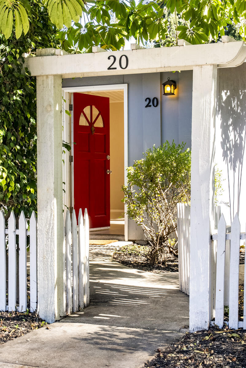 18-20 Betty Drive