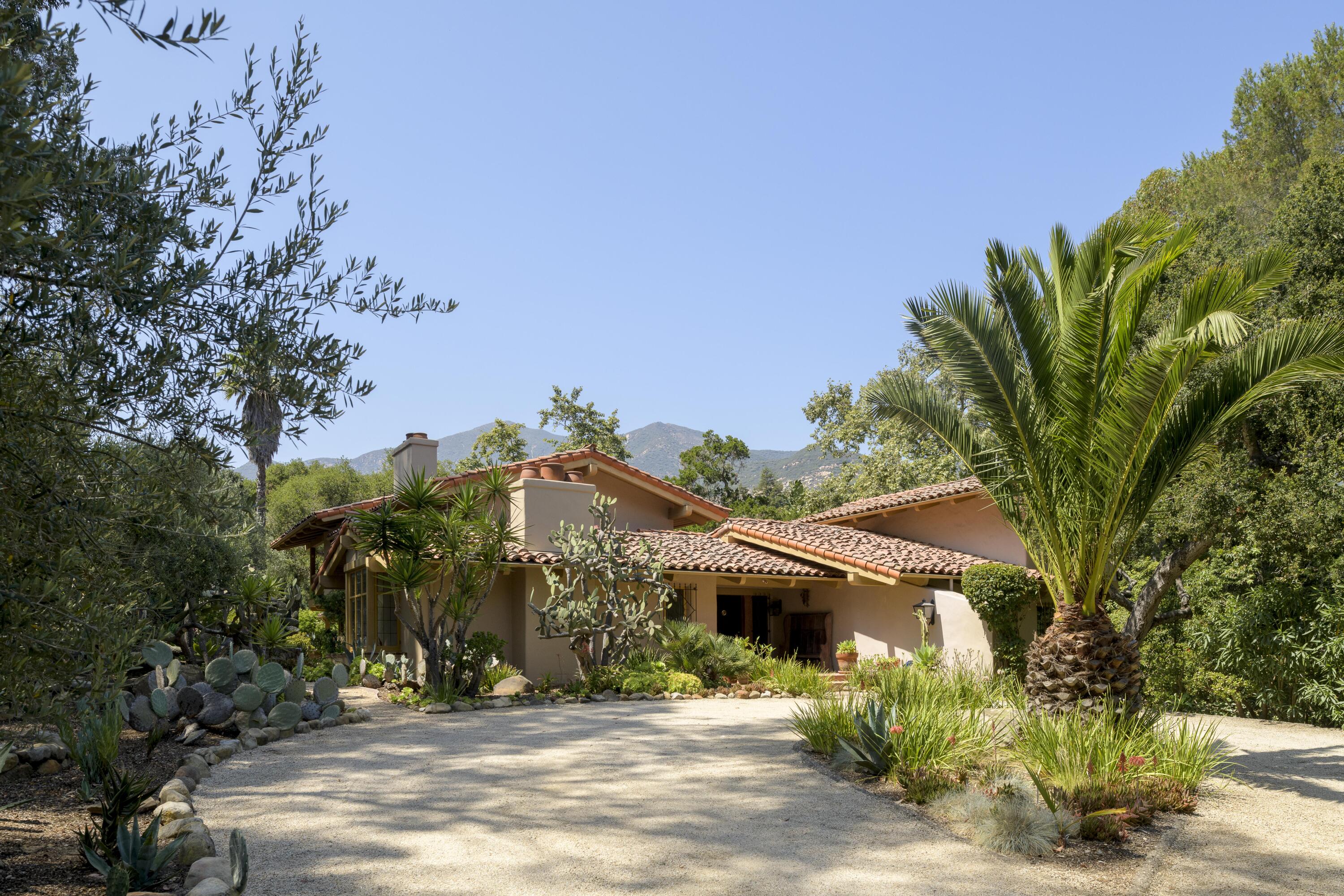 601 San Ysidro Road