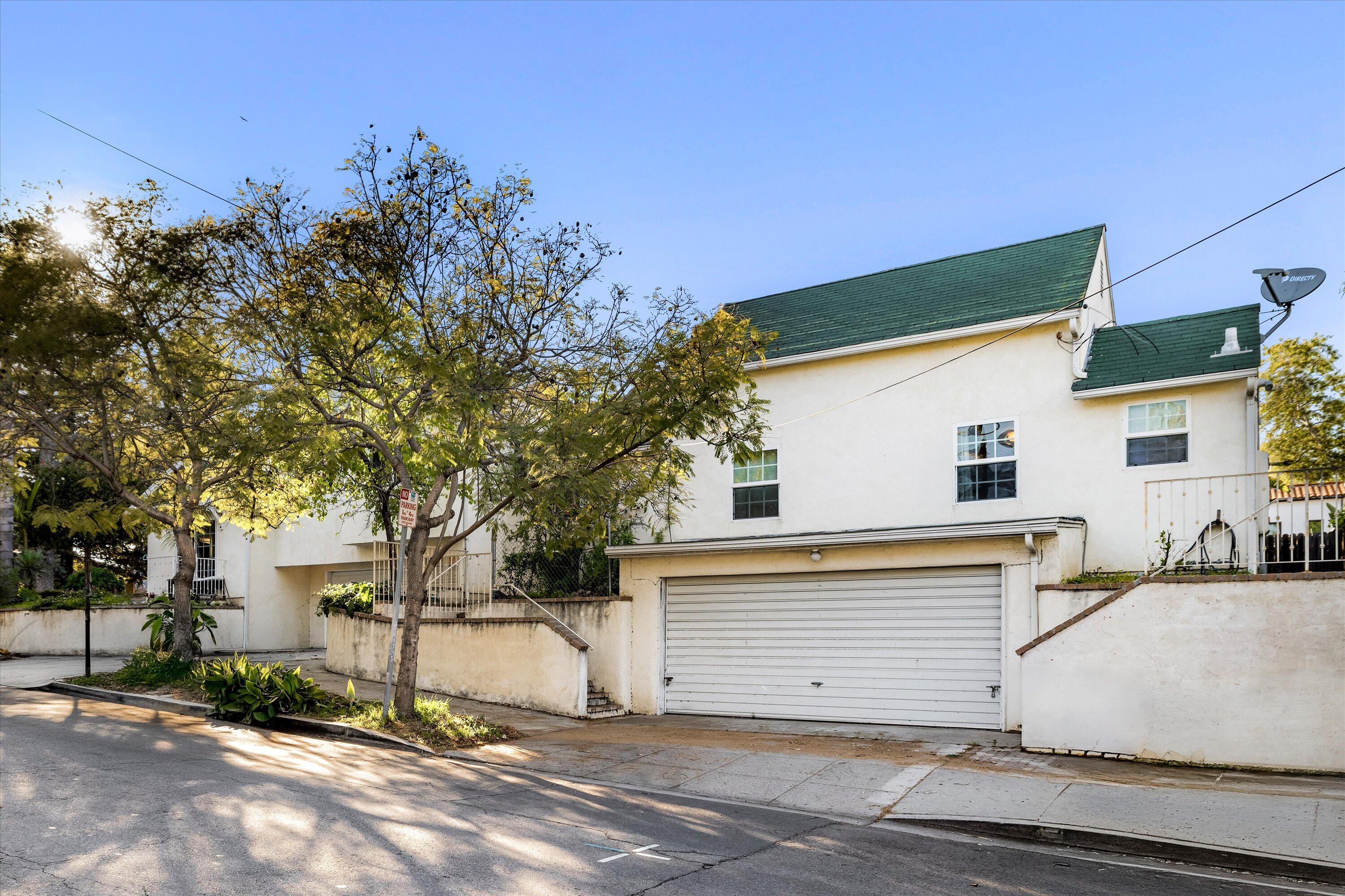 1204 San Andres Street