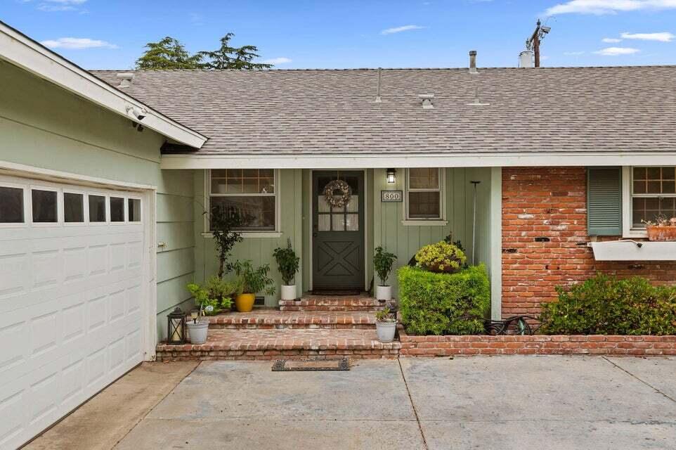 800 Arbol Verde Street