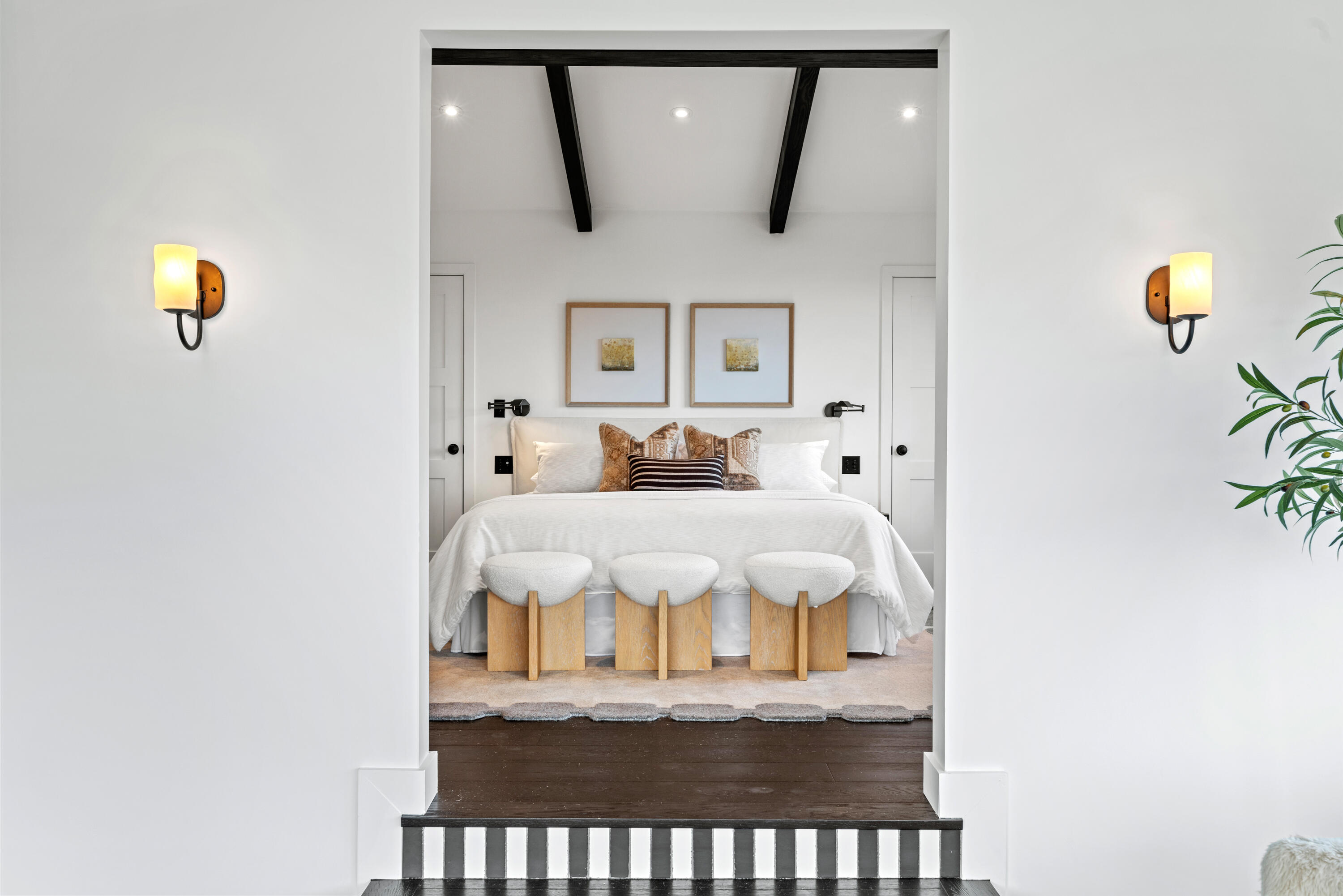 1226 Alameda Padre Serra