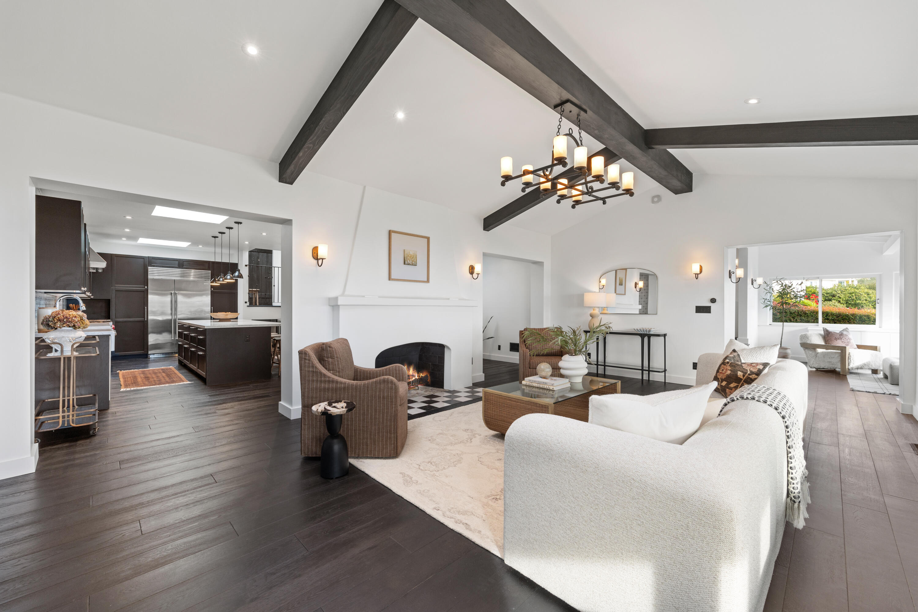 1226 Alameda Padre Serra