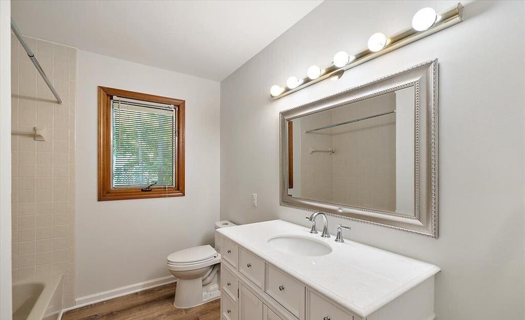 28118 Forestbrook Drive