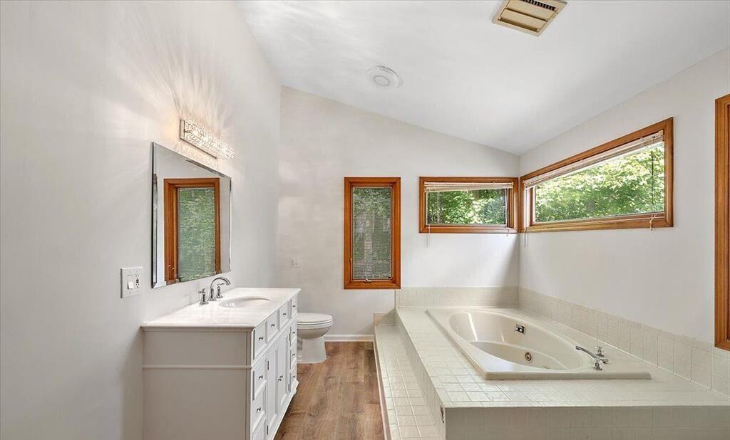 28118 Forestbrook Drive