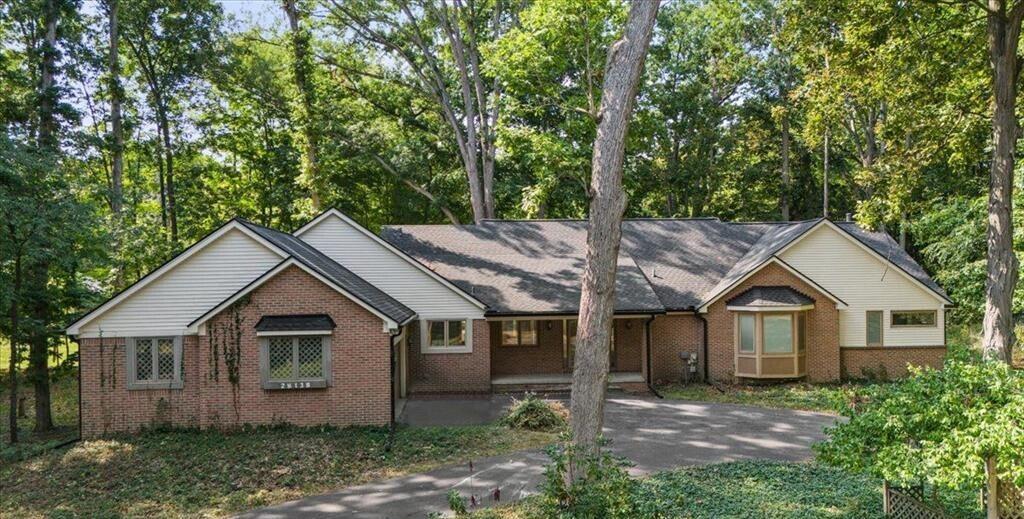 28118 Forestbrook Drive