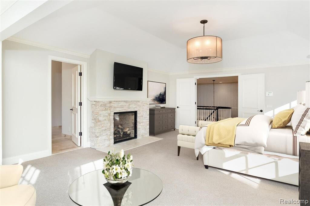 31677 Mountain View Road