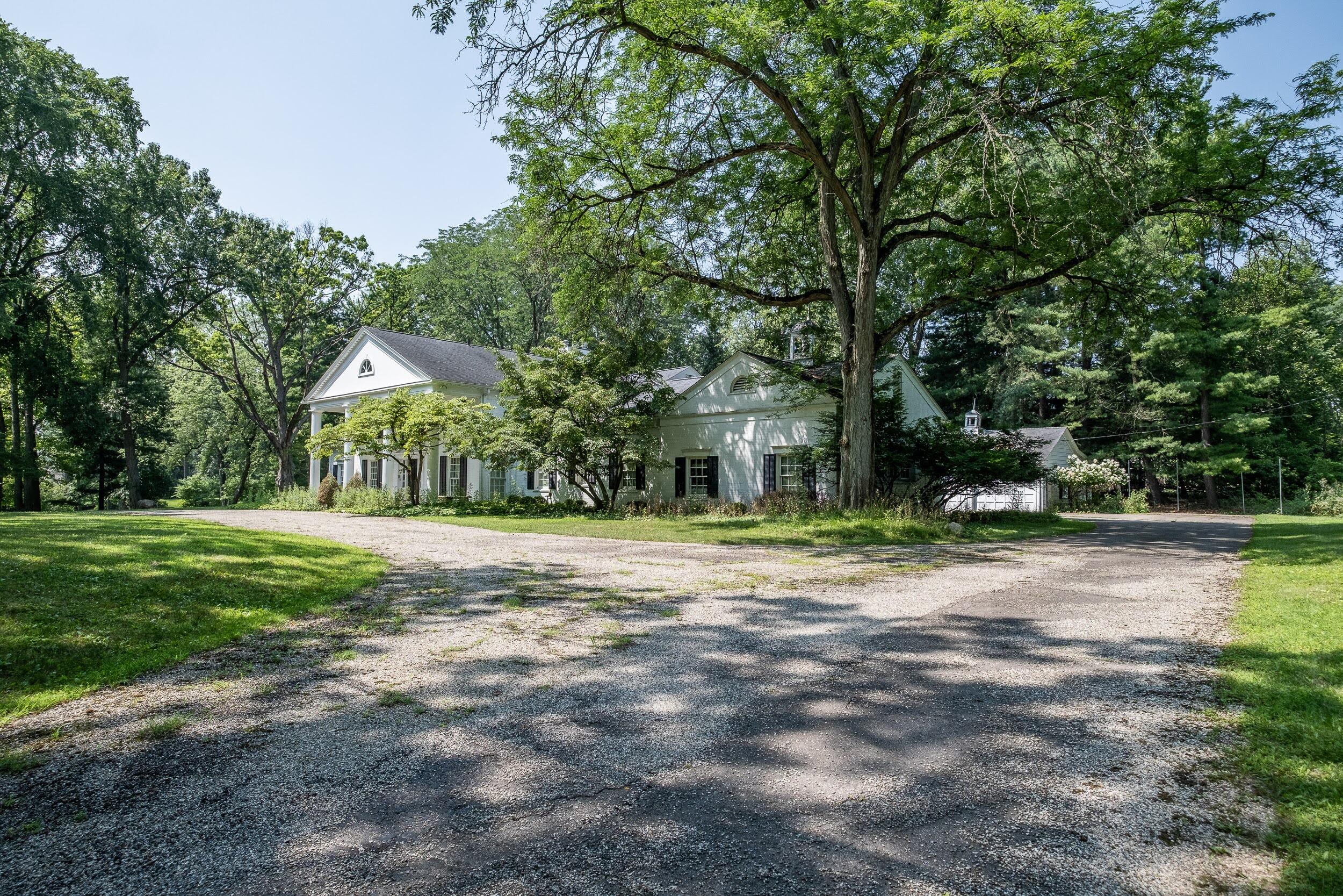 31677 Mountain View Road