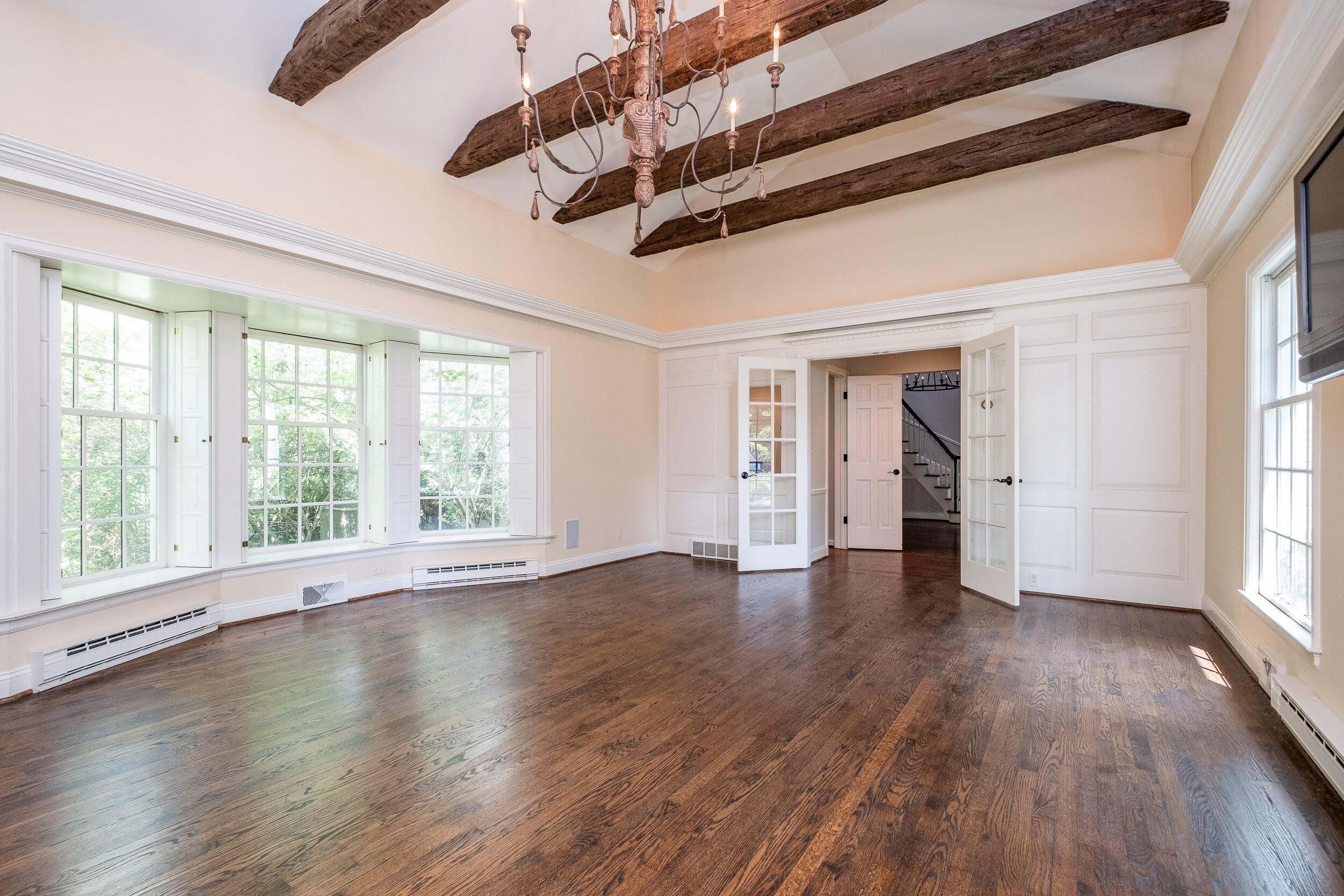 31677 Mountain View Road
