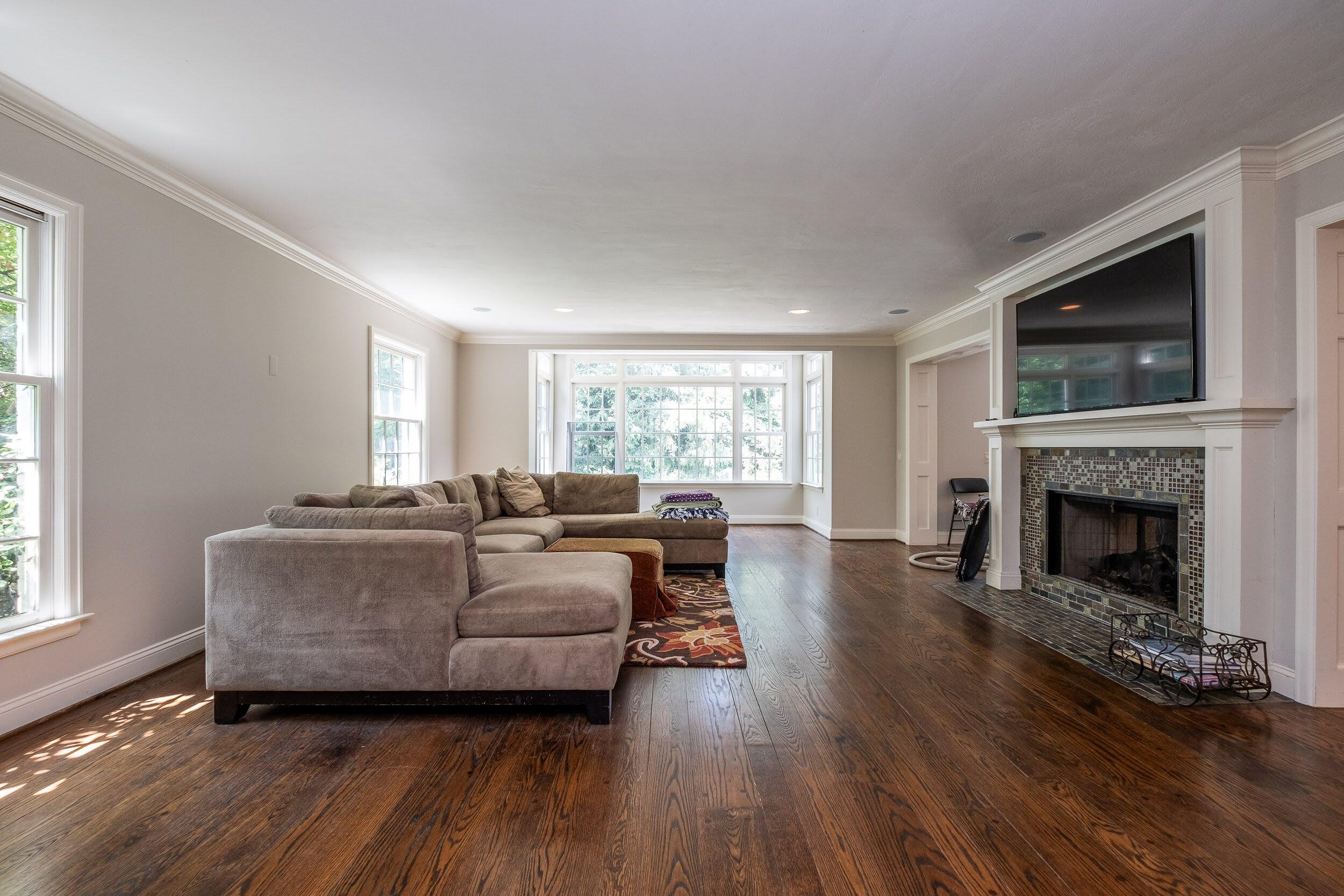 31677 Mountain View Road