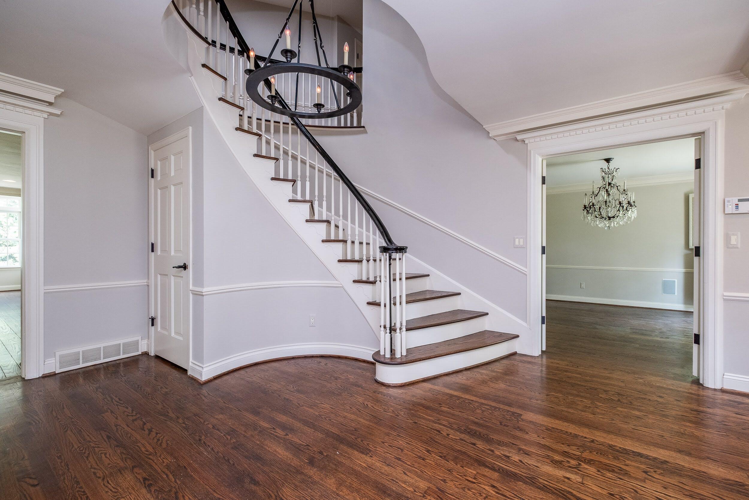 31677 Mountain View Road