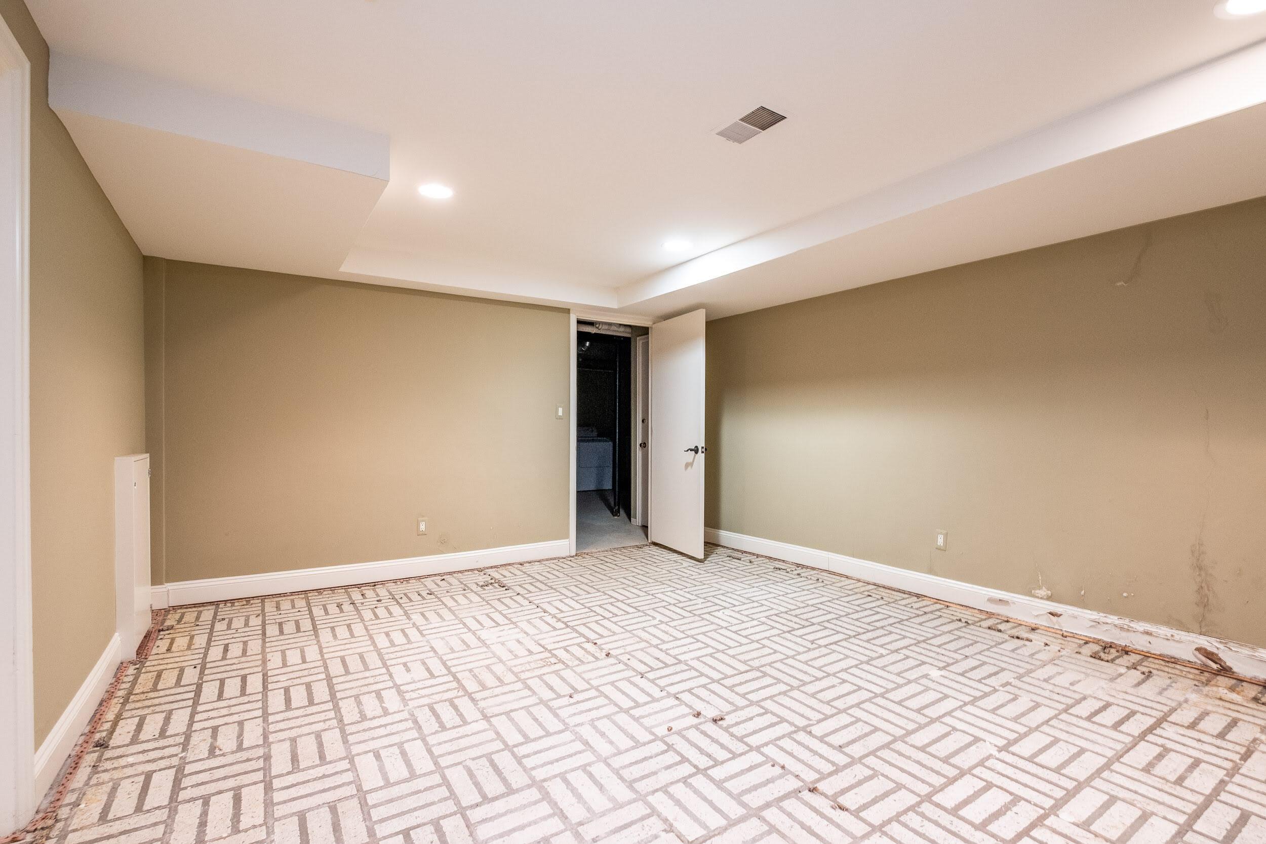 31677 Mountain View Road