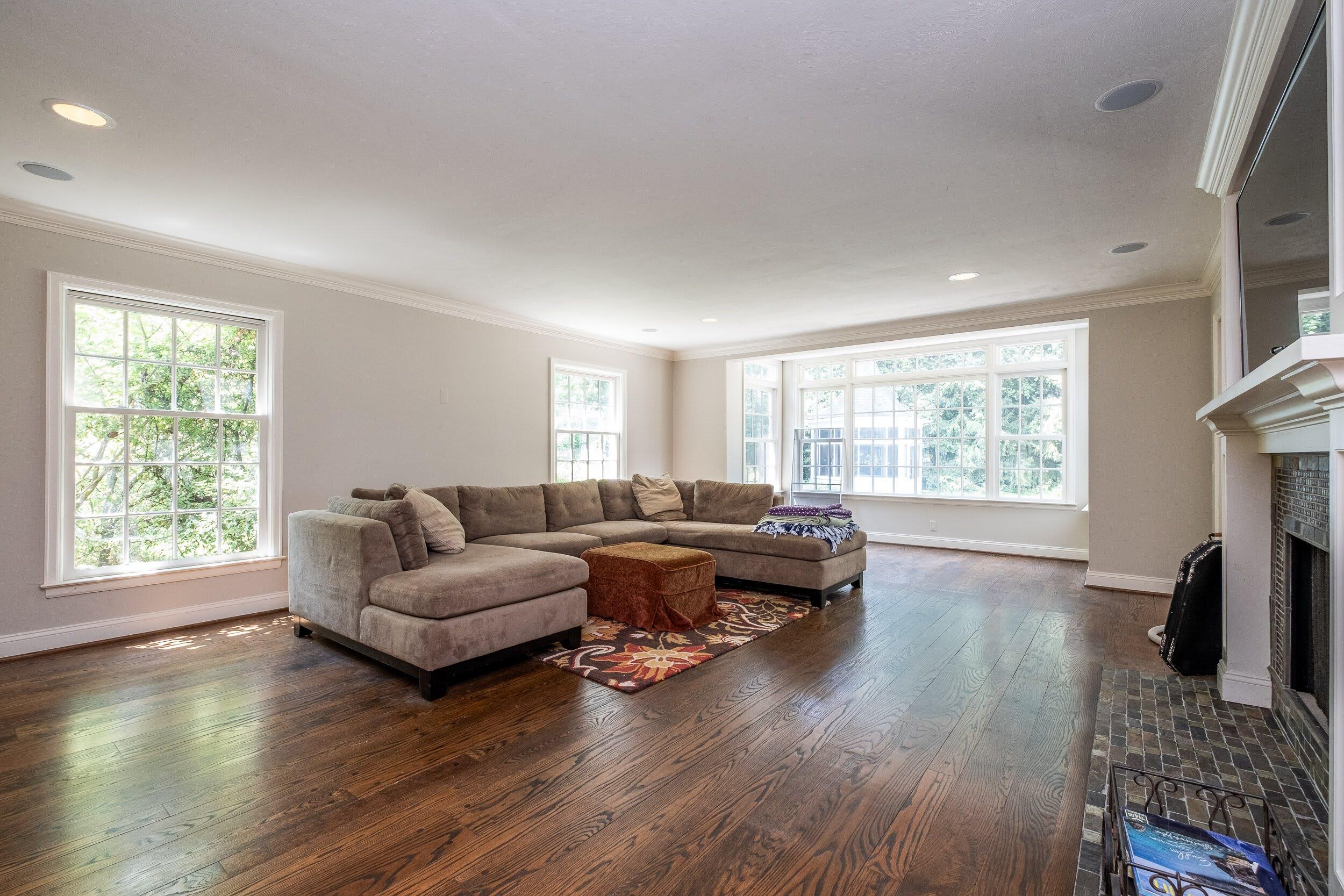 31677 Mountain View Road