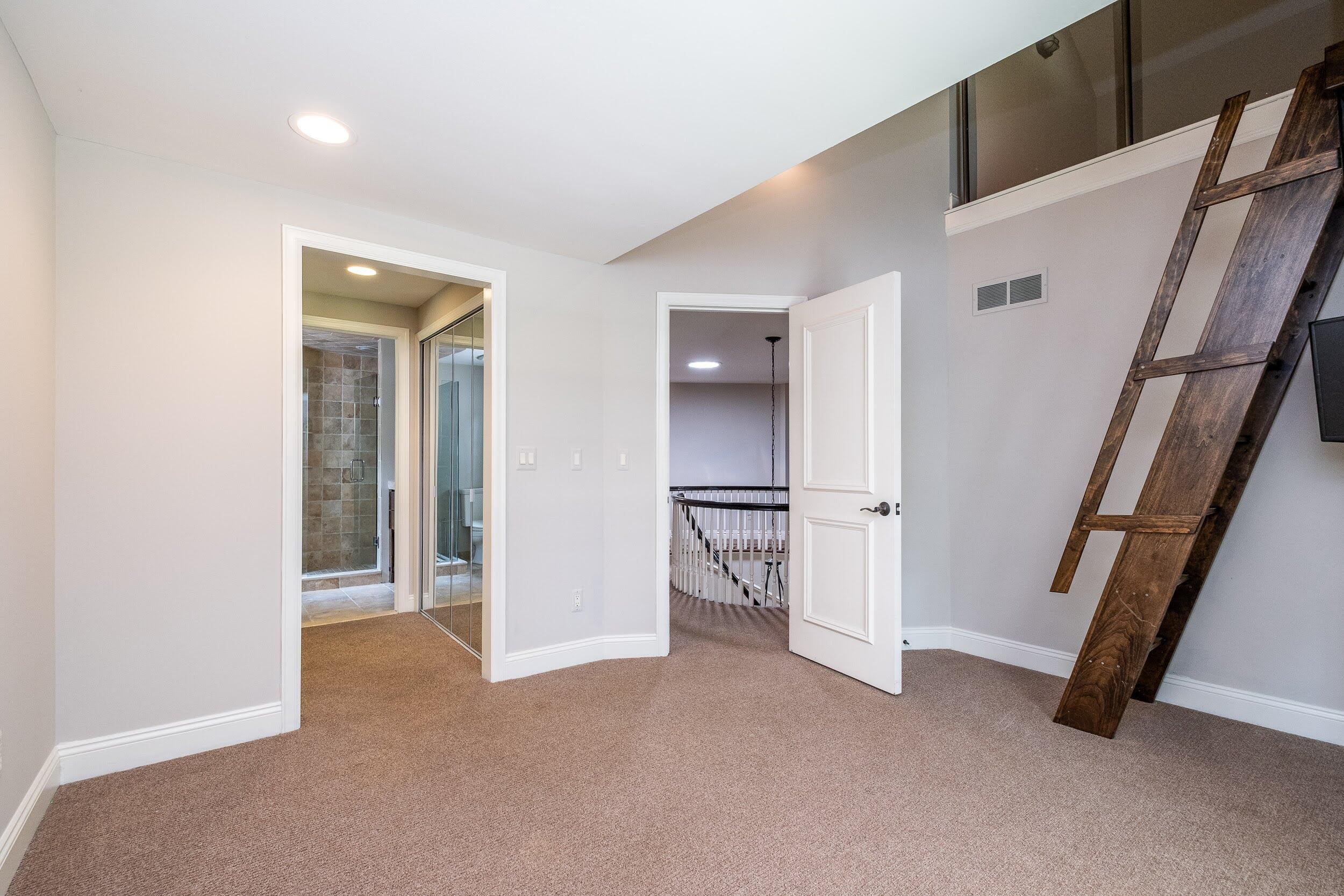 31677 Mountain View Road