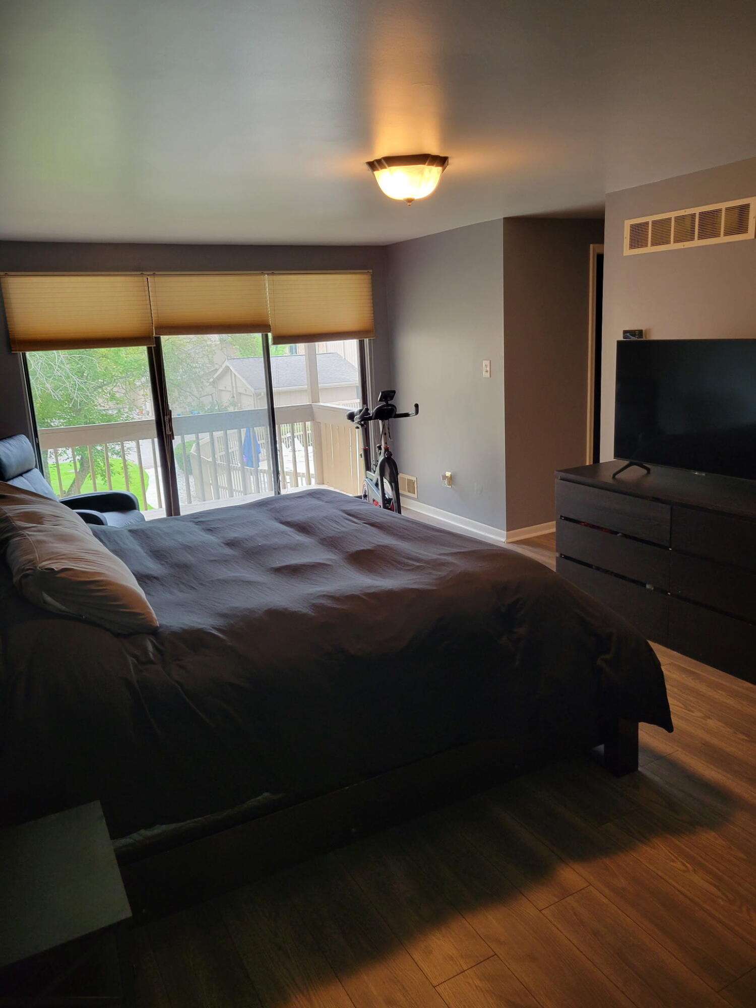 7411 Pebble Point
