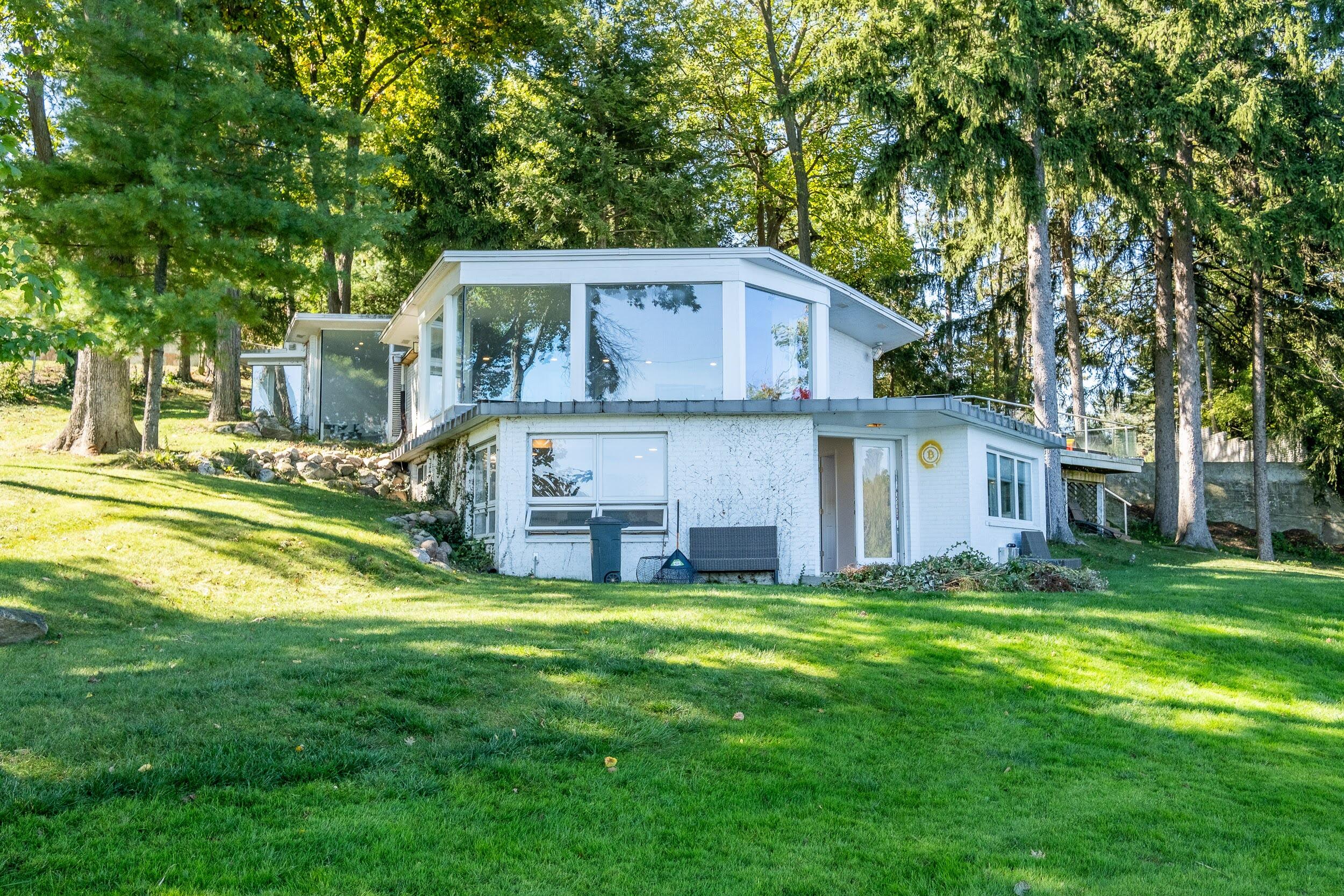 4000 Overlea Court