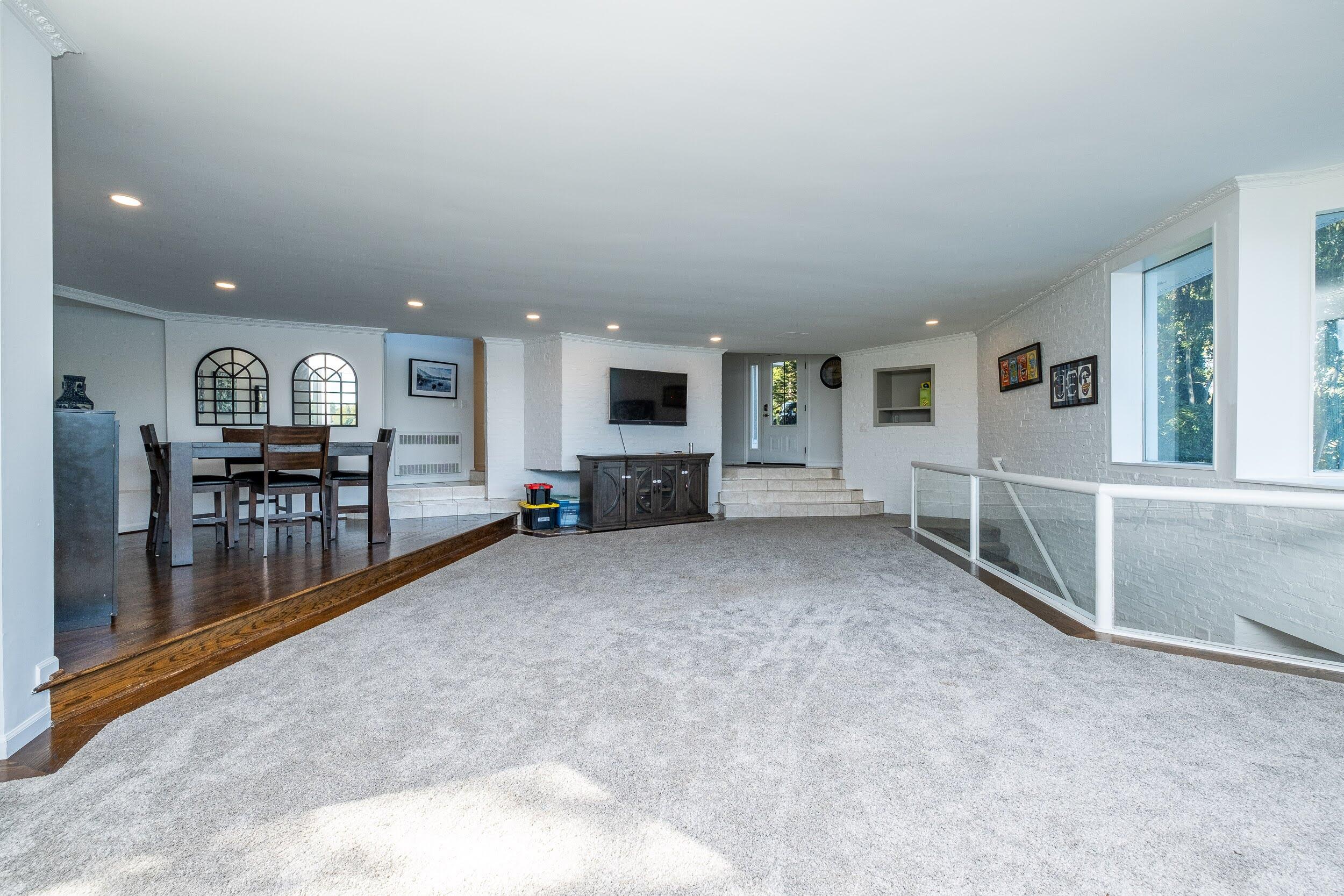 4000 Overlea Court
