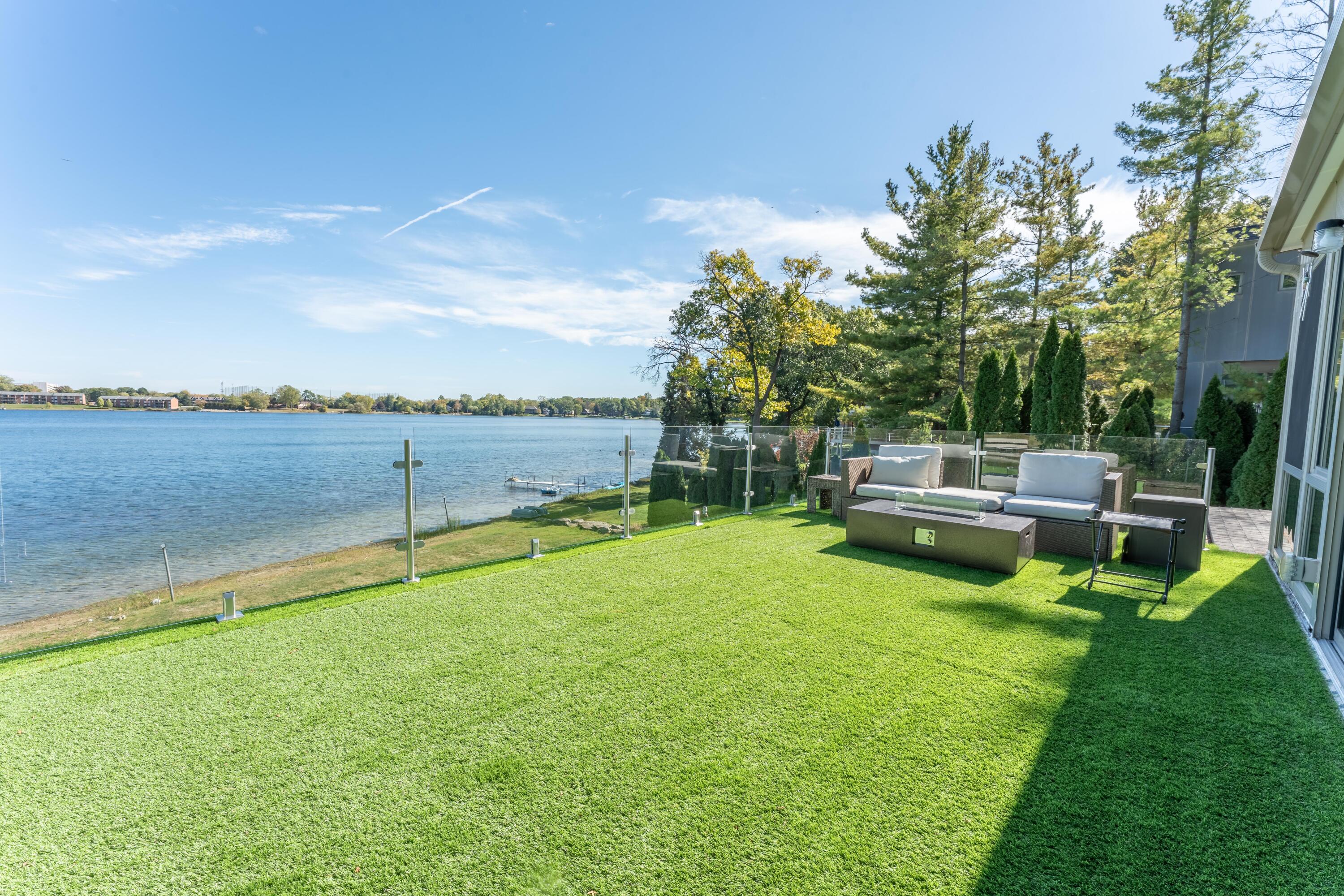 1675 Dell Rose Drive, Bloomfield Hills