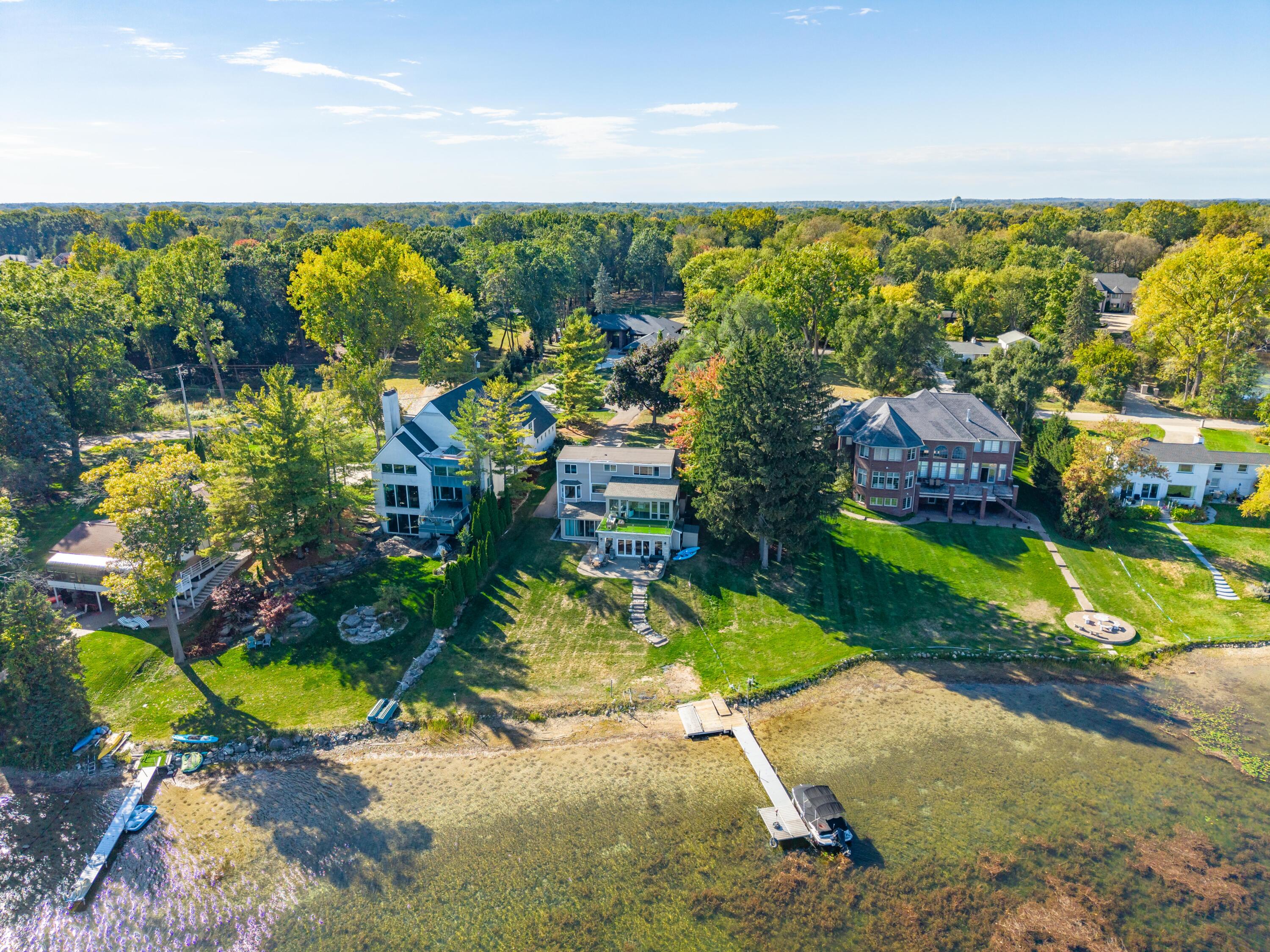1675 Dell Rose Drive, Bloomfield Hills
