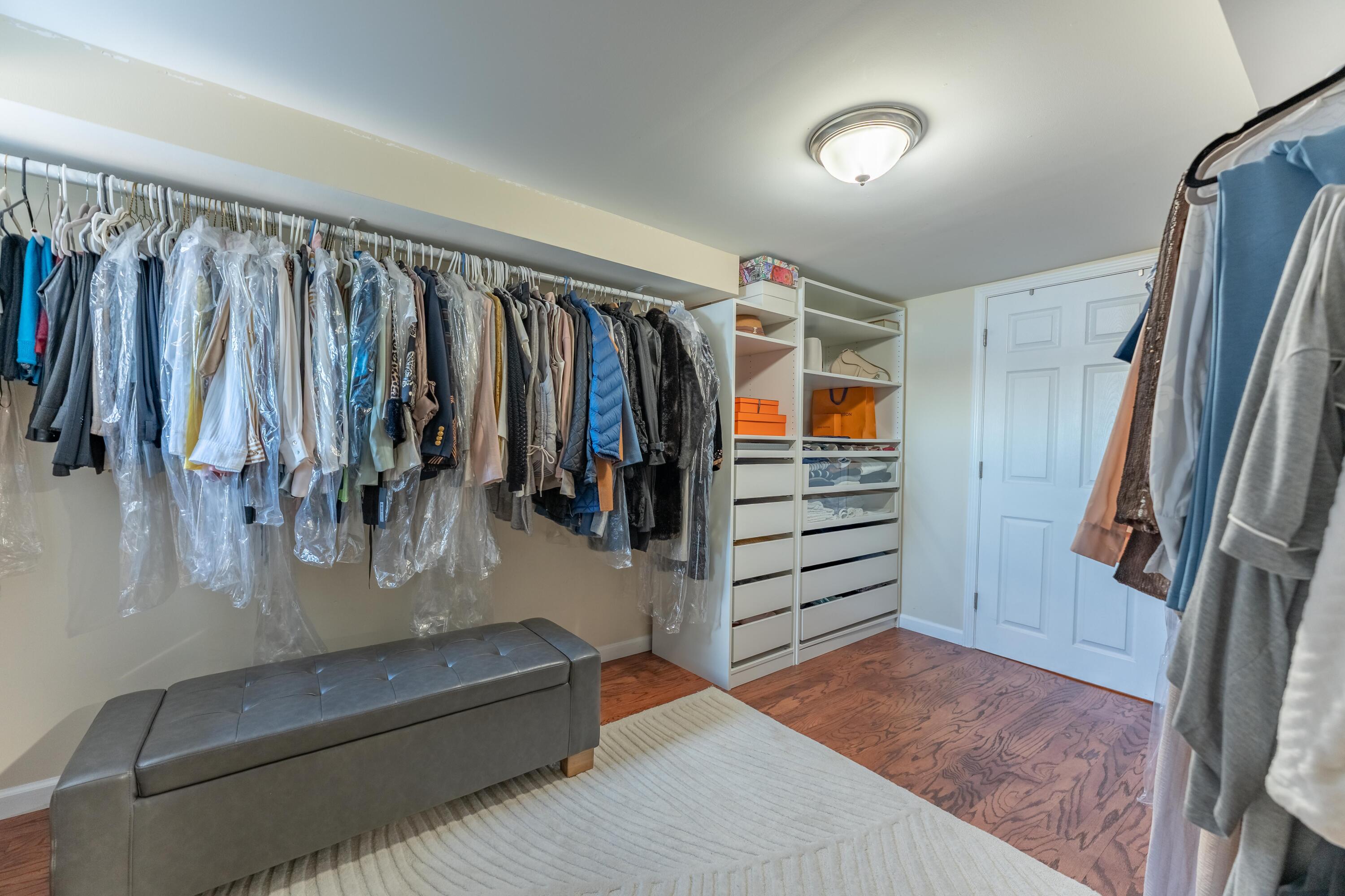 1675 Dell Rose Drive, Bloomfield Hills