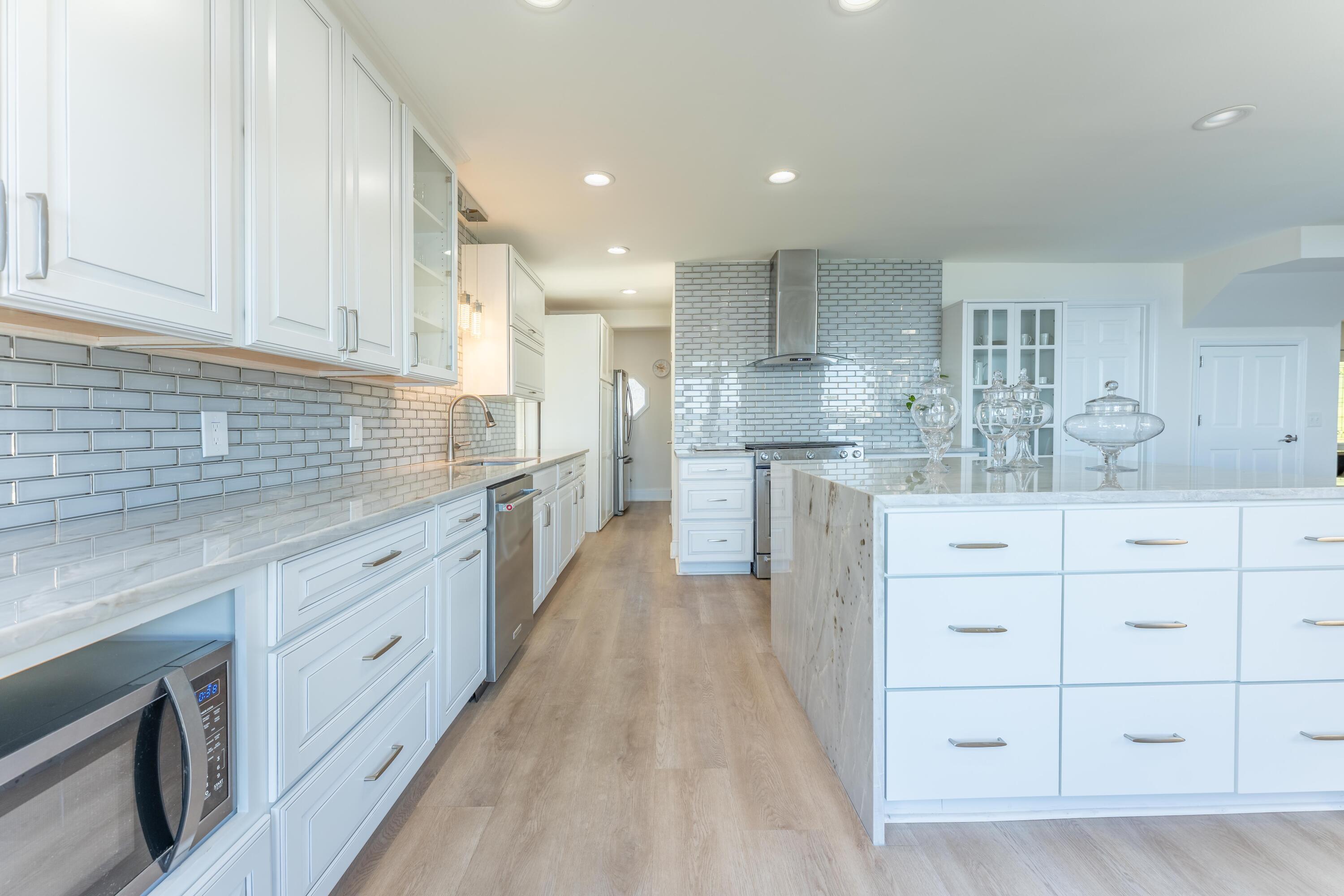 1675 Dell Rose Drive, Bloomfield Hills