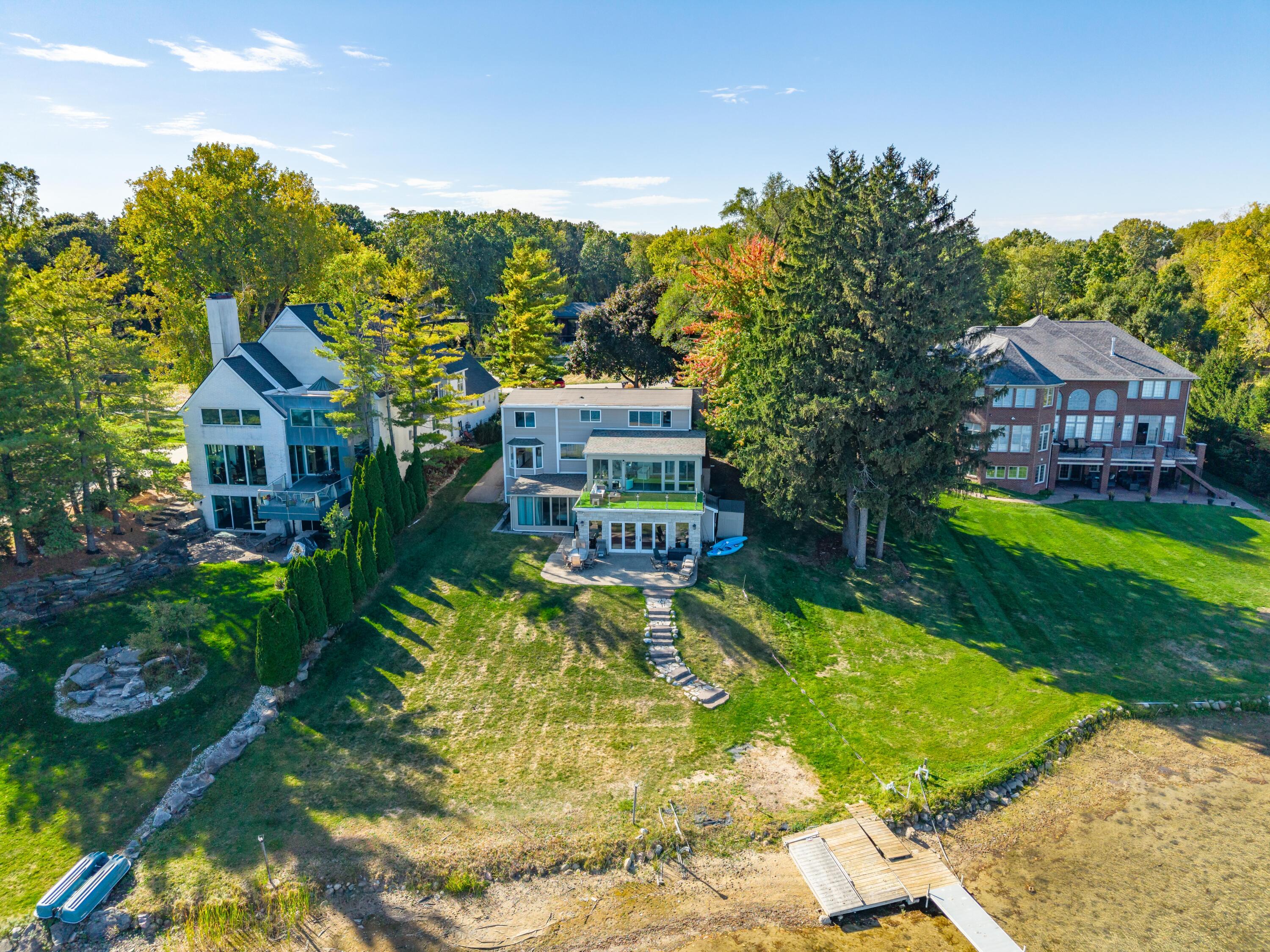 1675 Dell Rose Drive, Bloomfield Hills