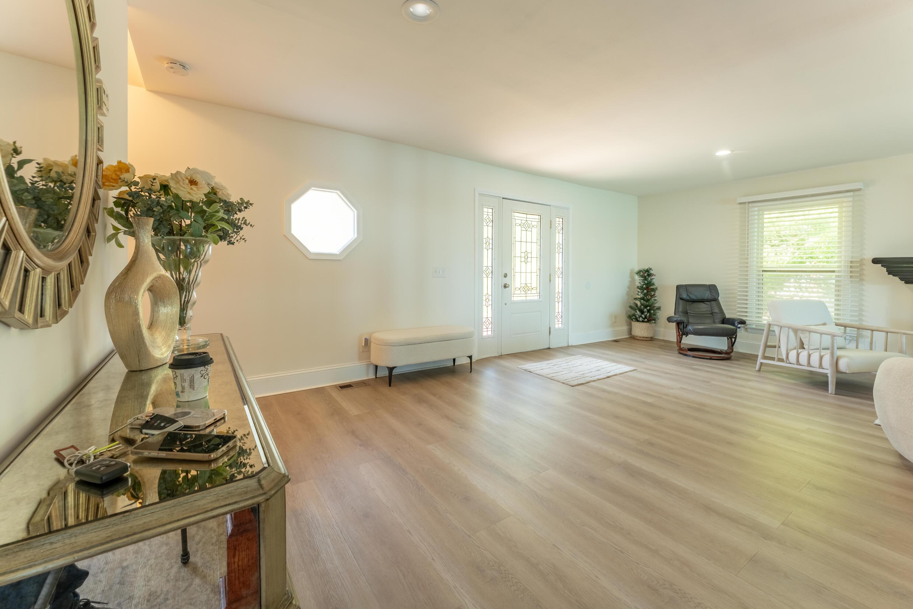 1675 Dell Rose Drive, Bloomfield Hills