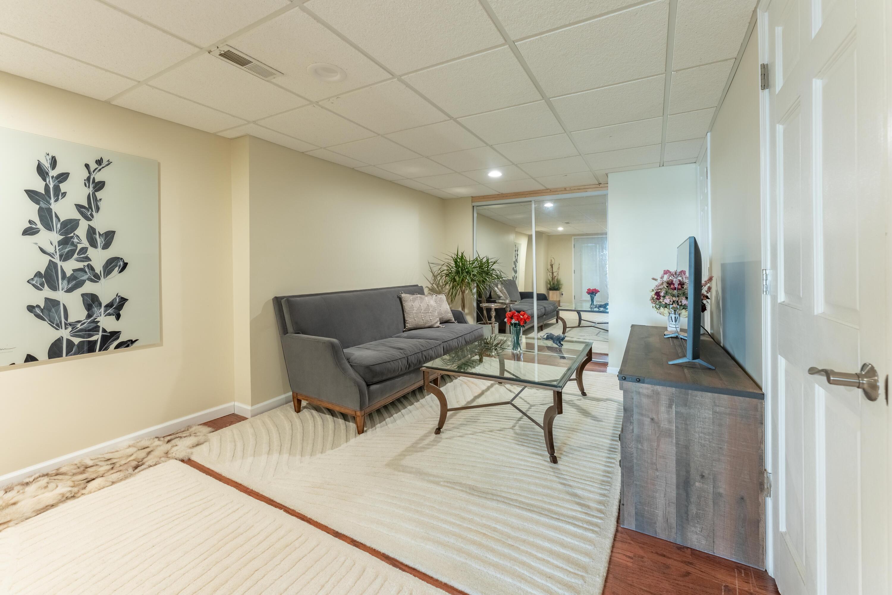 1675 Dell Rose Drive, Bloomfield Hills