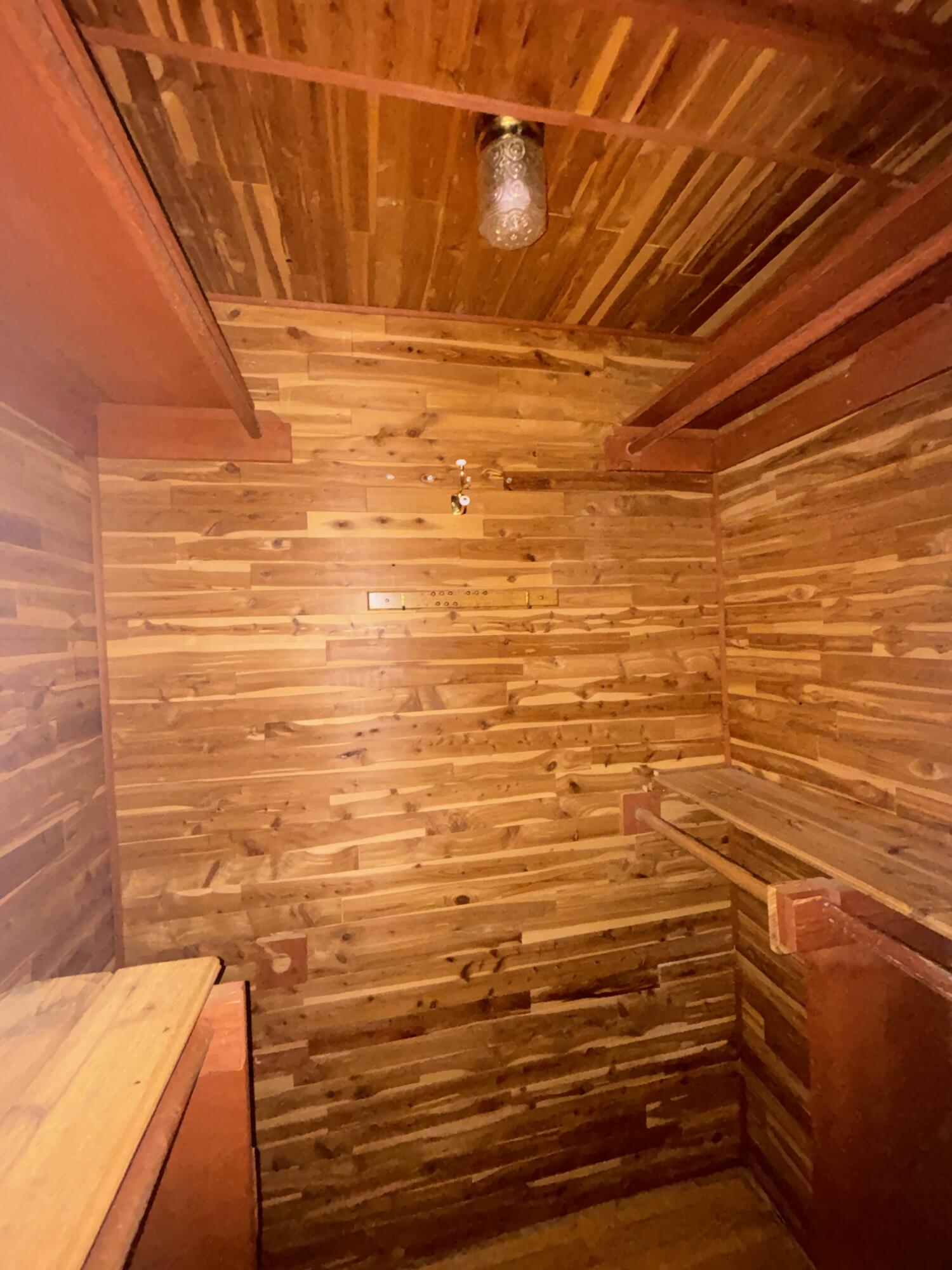 12116 Columbia Avenue