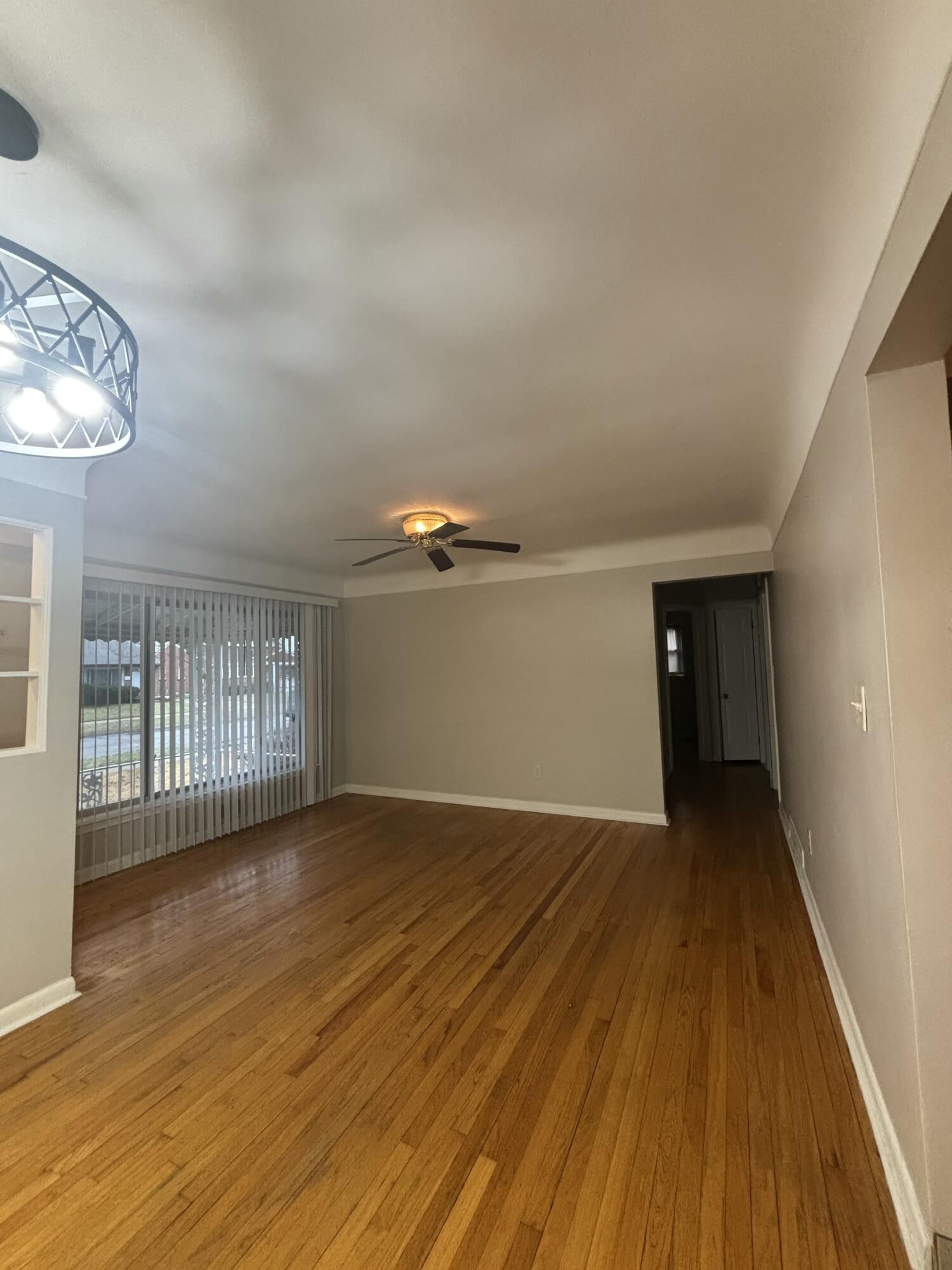 12116 Columbia Avenue