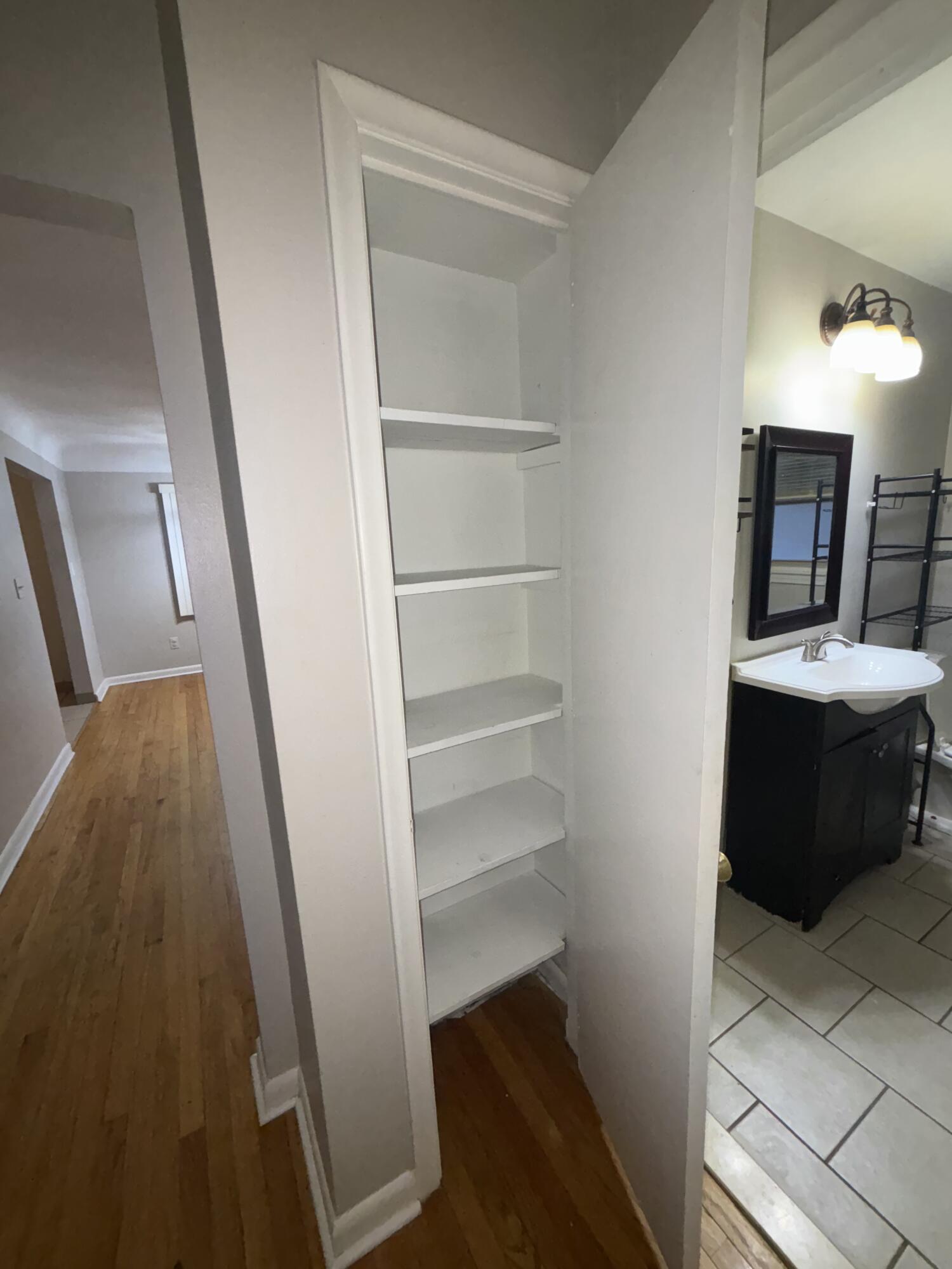 12116 Columbia Avenue