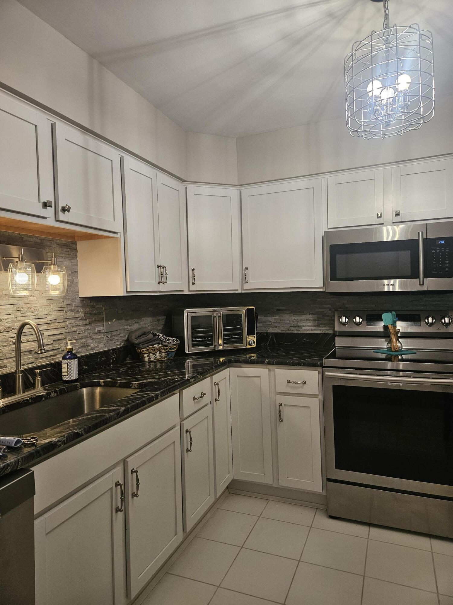 19645 Northridge Drive