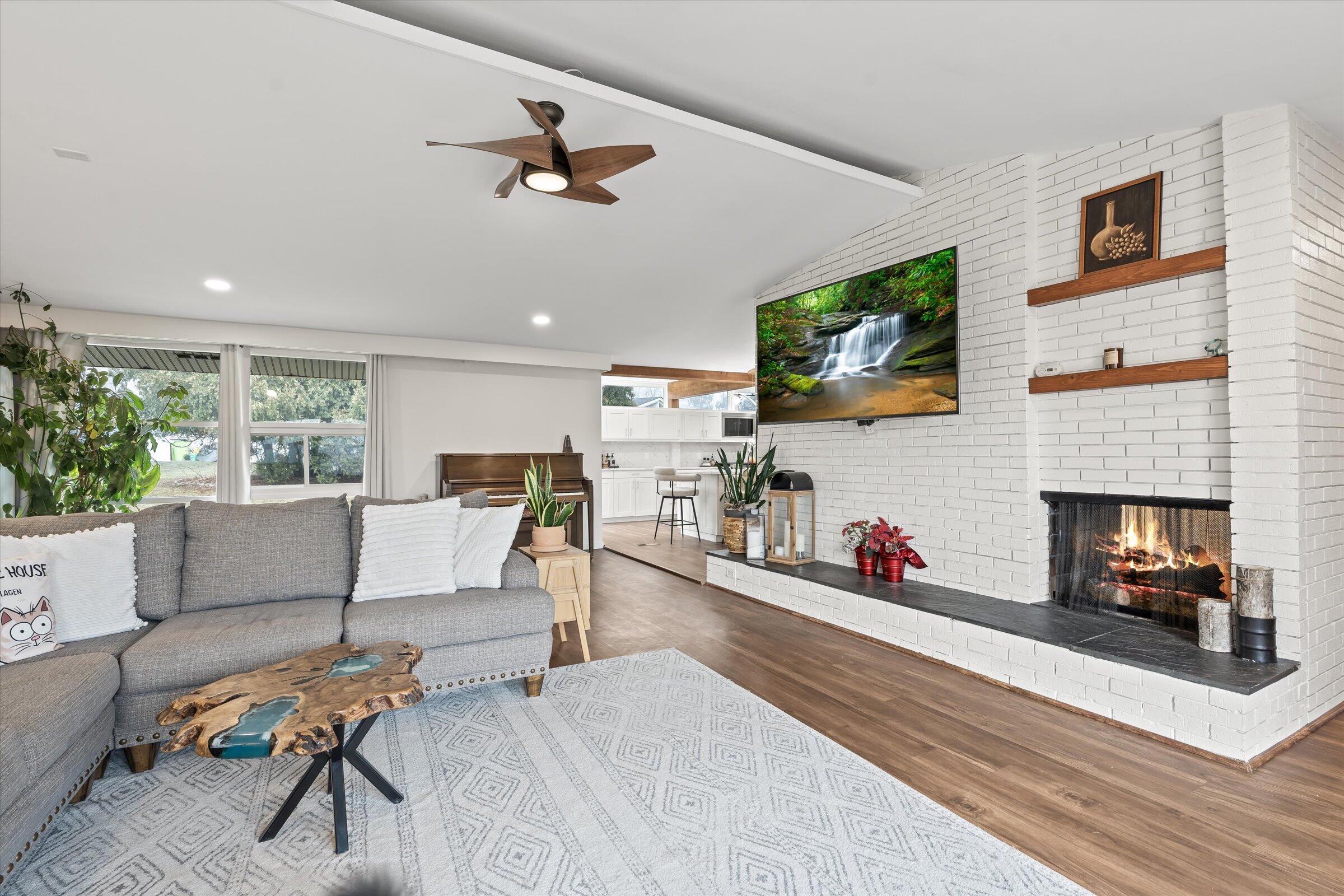 2330 N Pine Center Drive