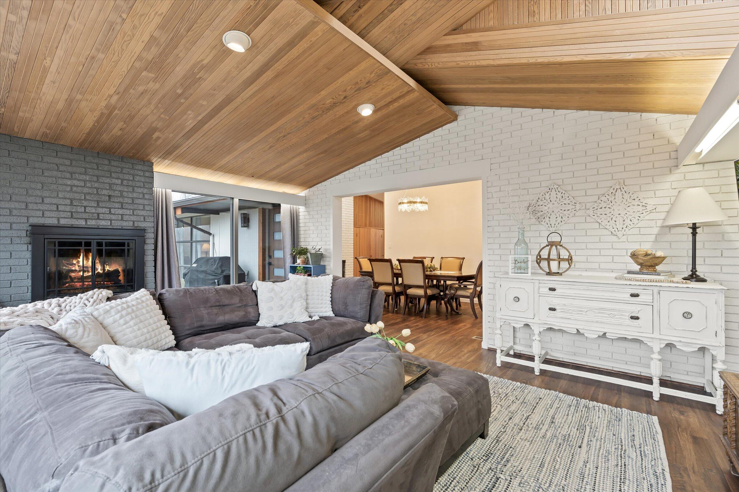 2330 N Pine Center Drive