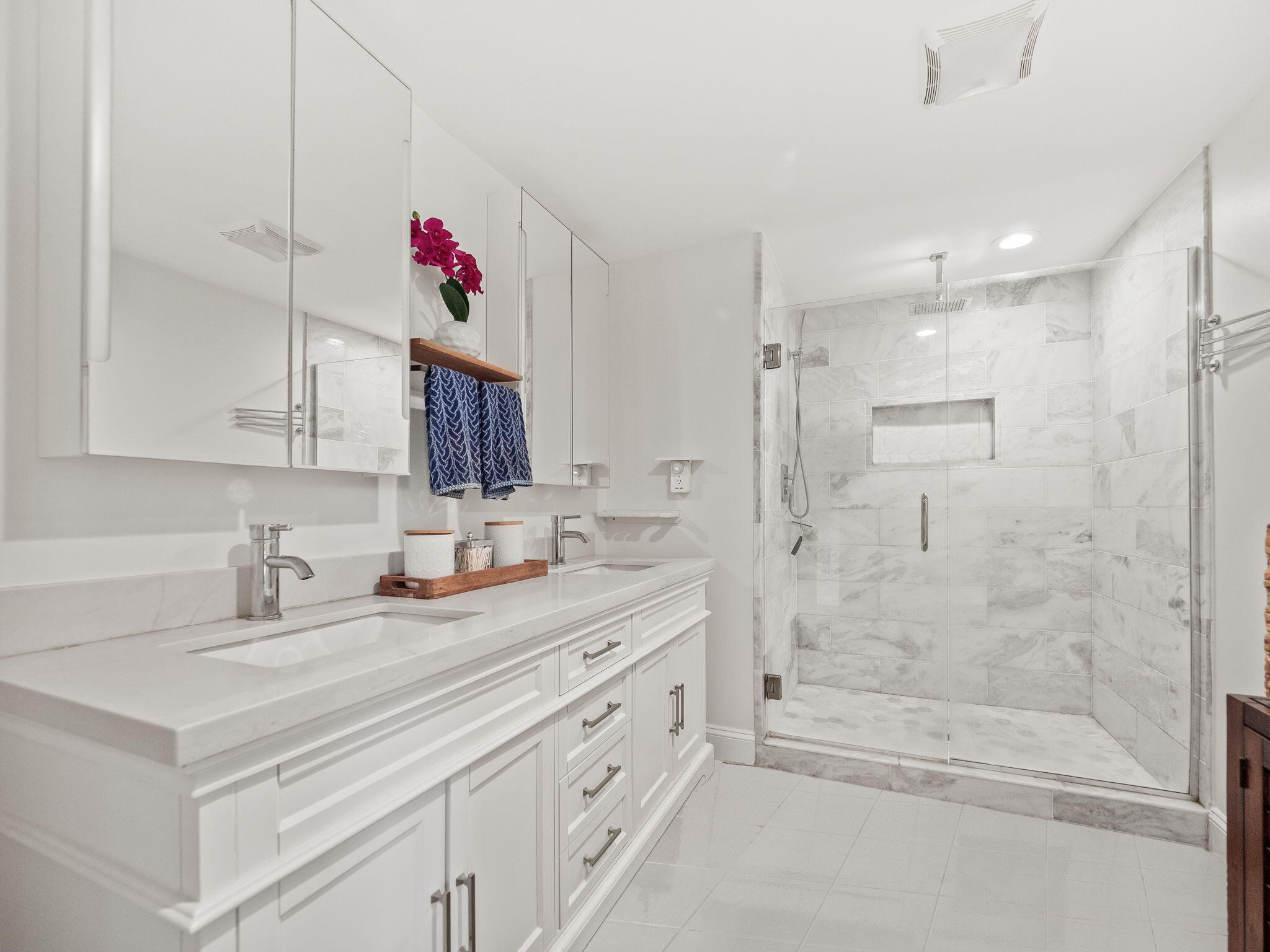 2330 N Pine Center Drive