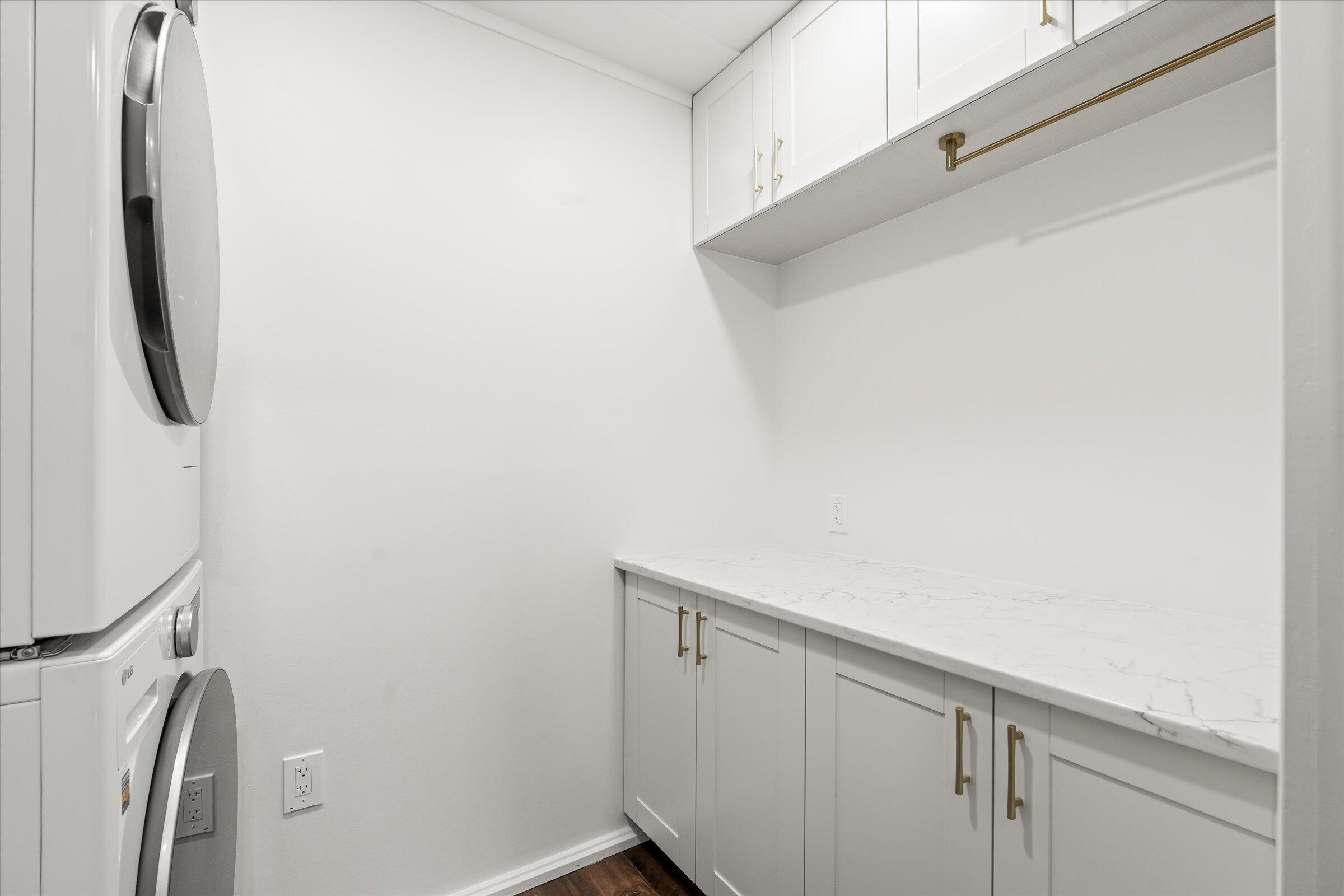 2330 N Pine Center Drive