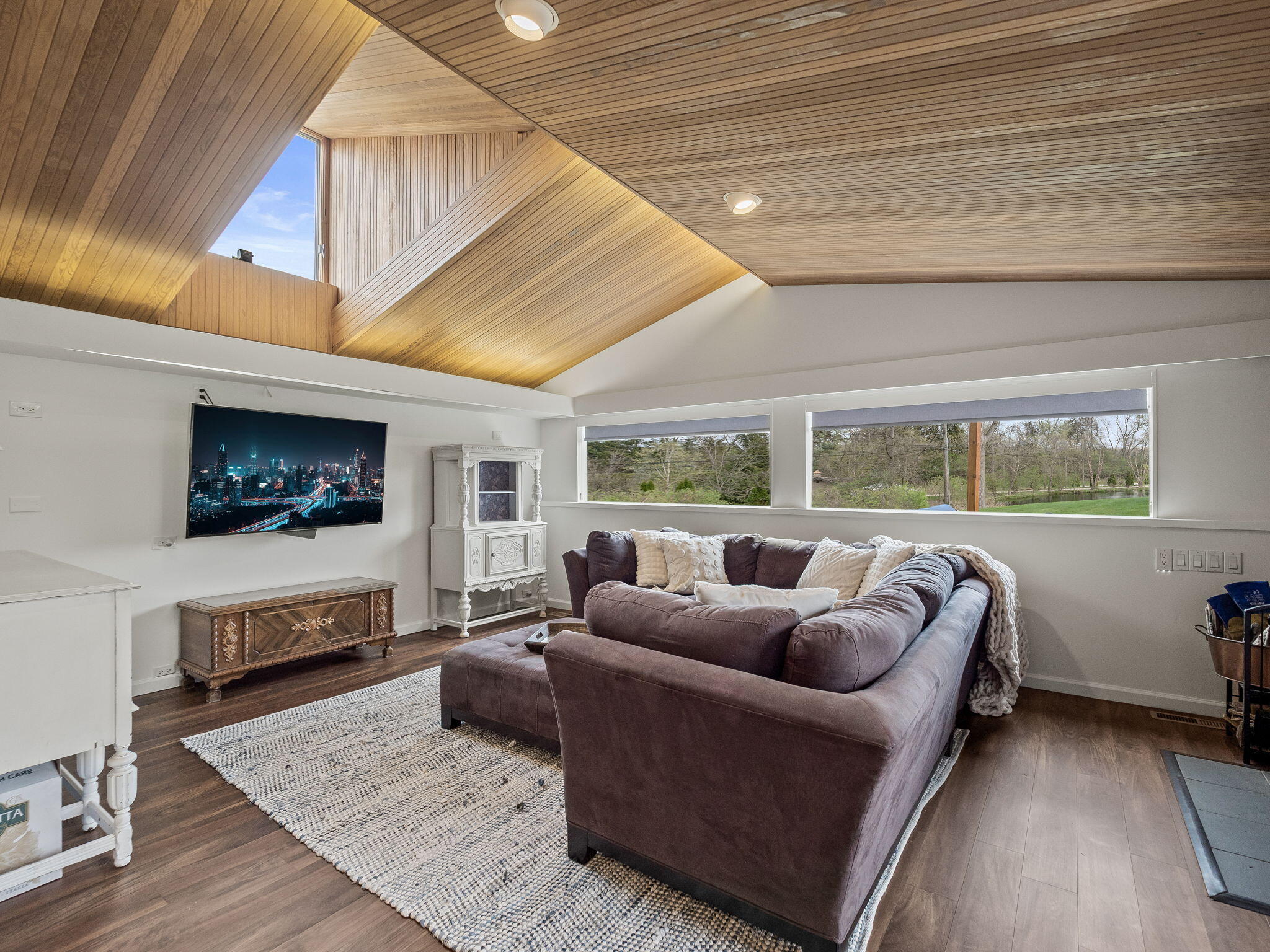 2330 N Pine Center Drive