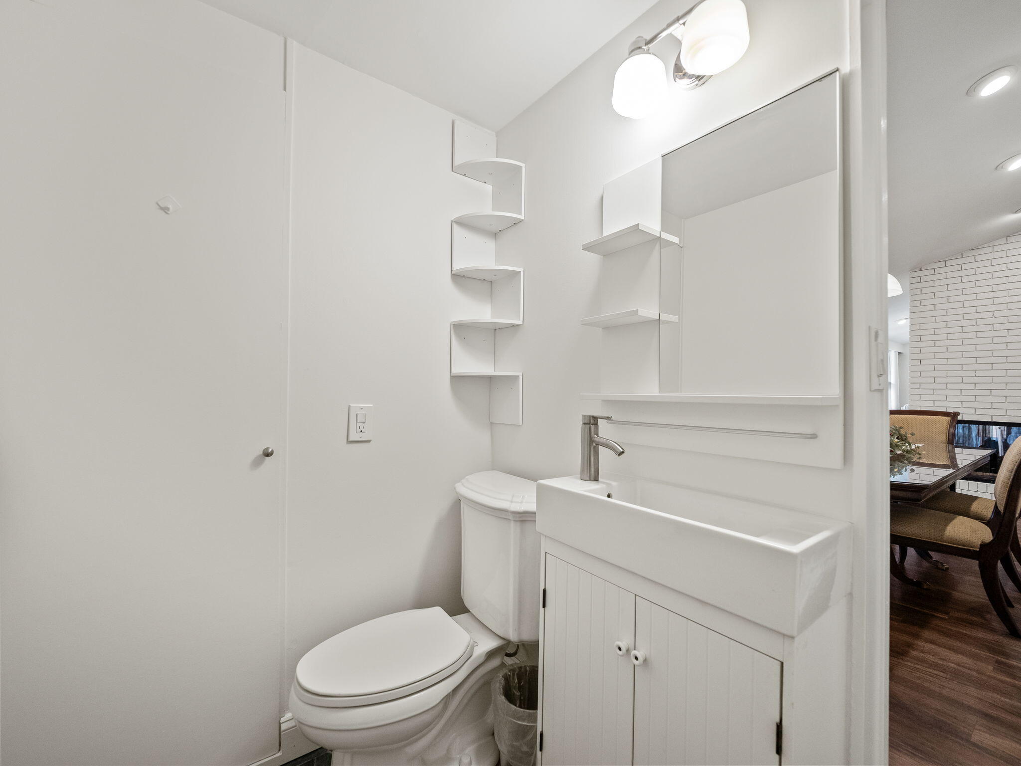 2330 N Pine Center Drive