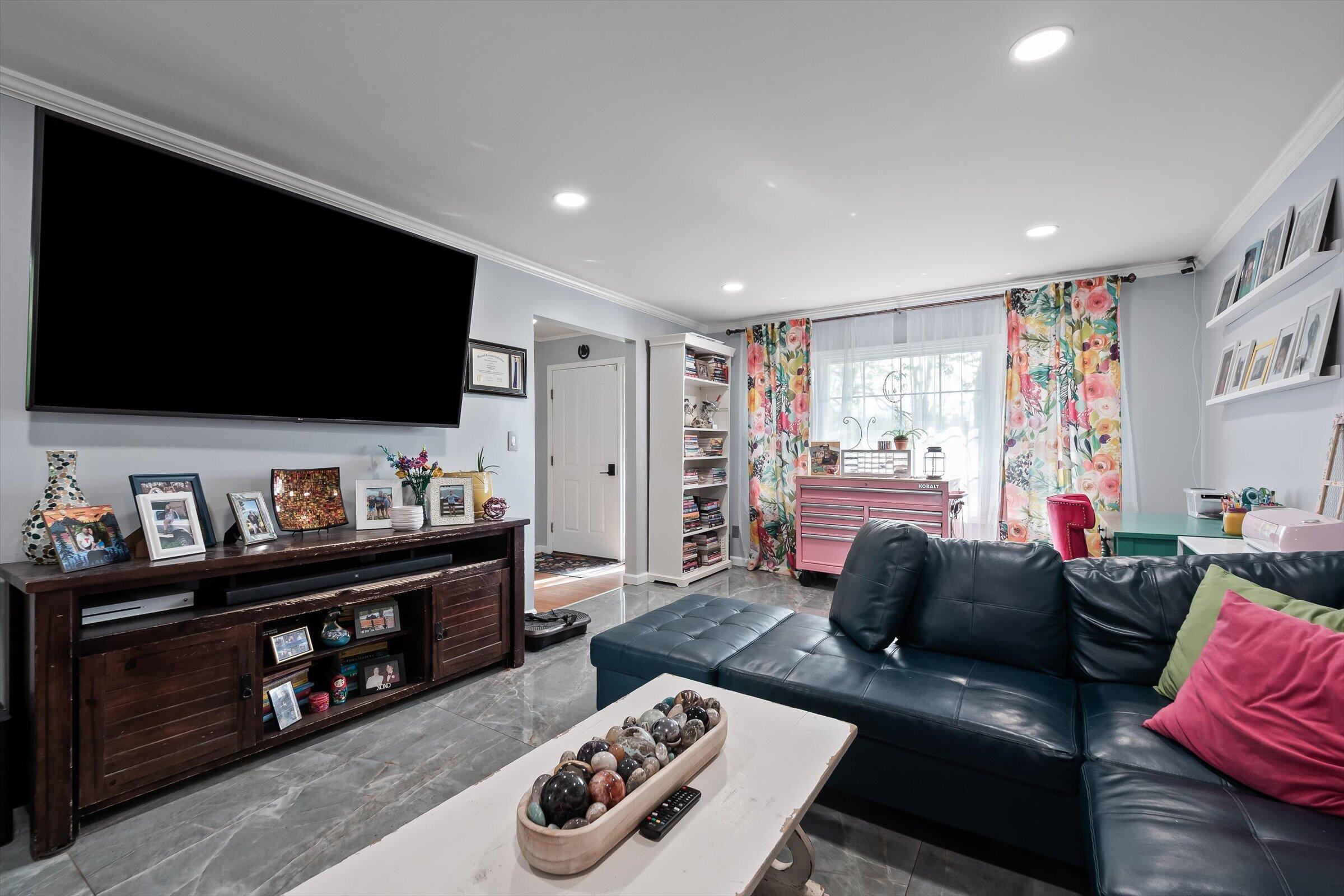 2030 Bauman Road