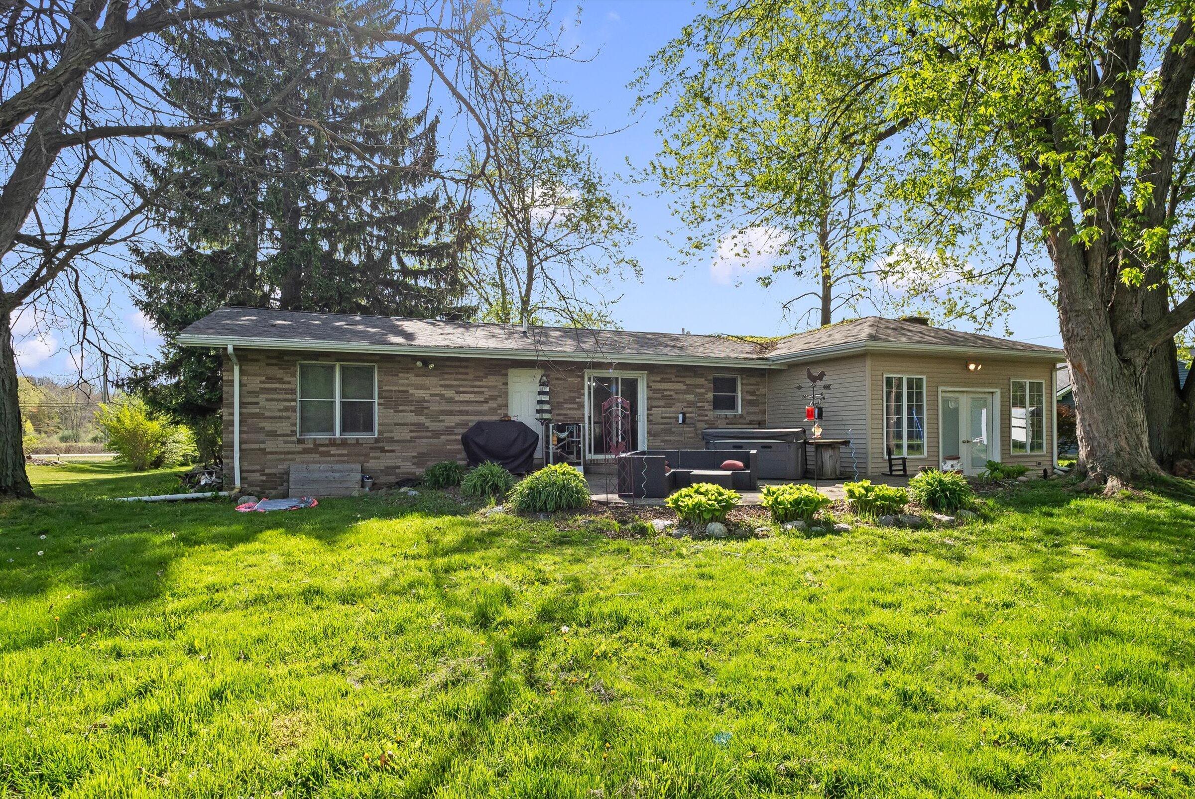 2030 Bauman Road