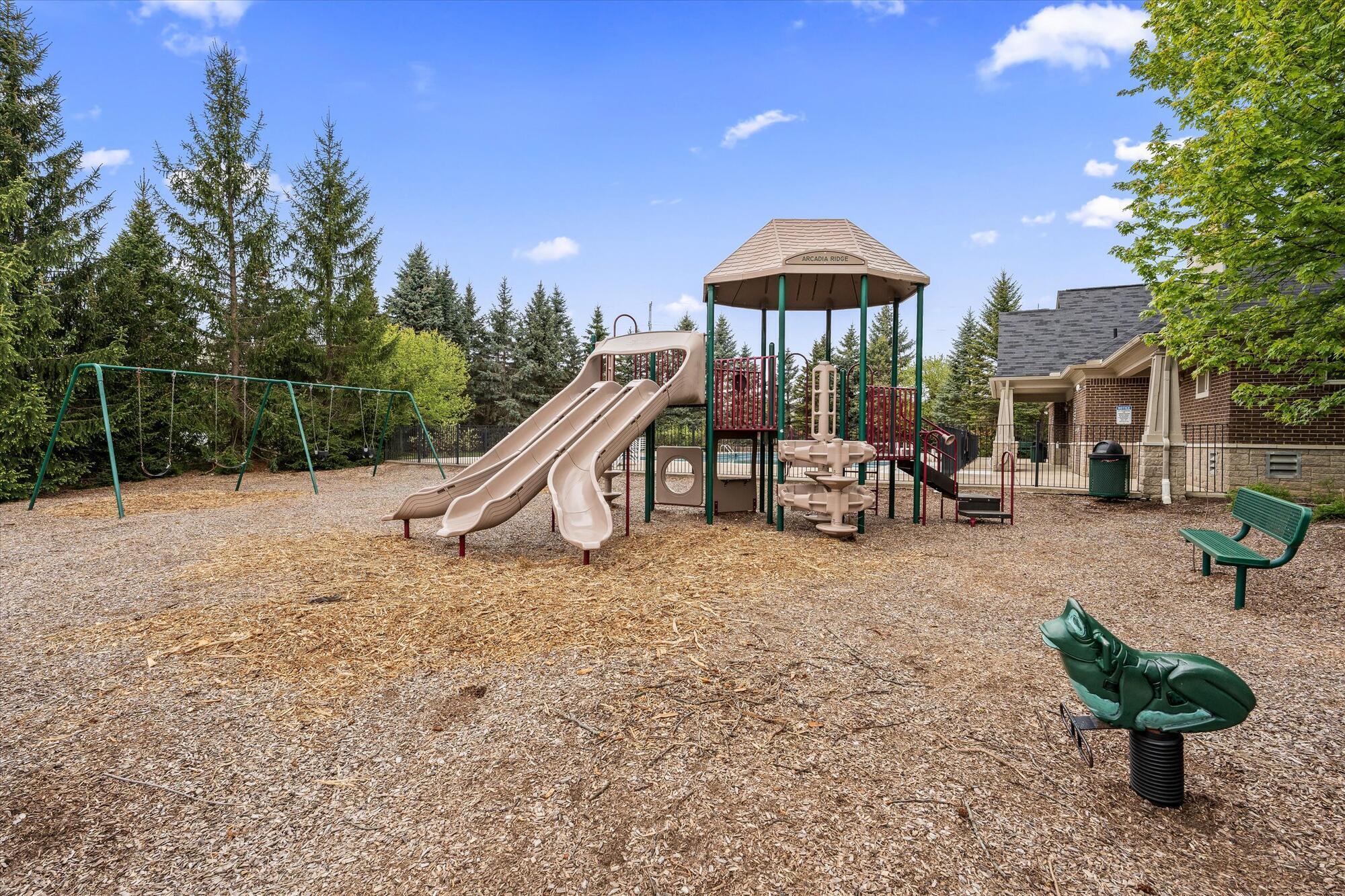 48941 Freestone Drive